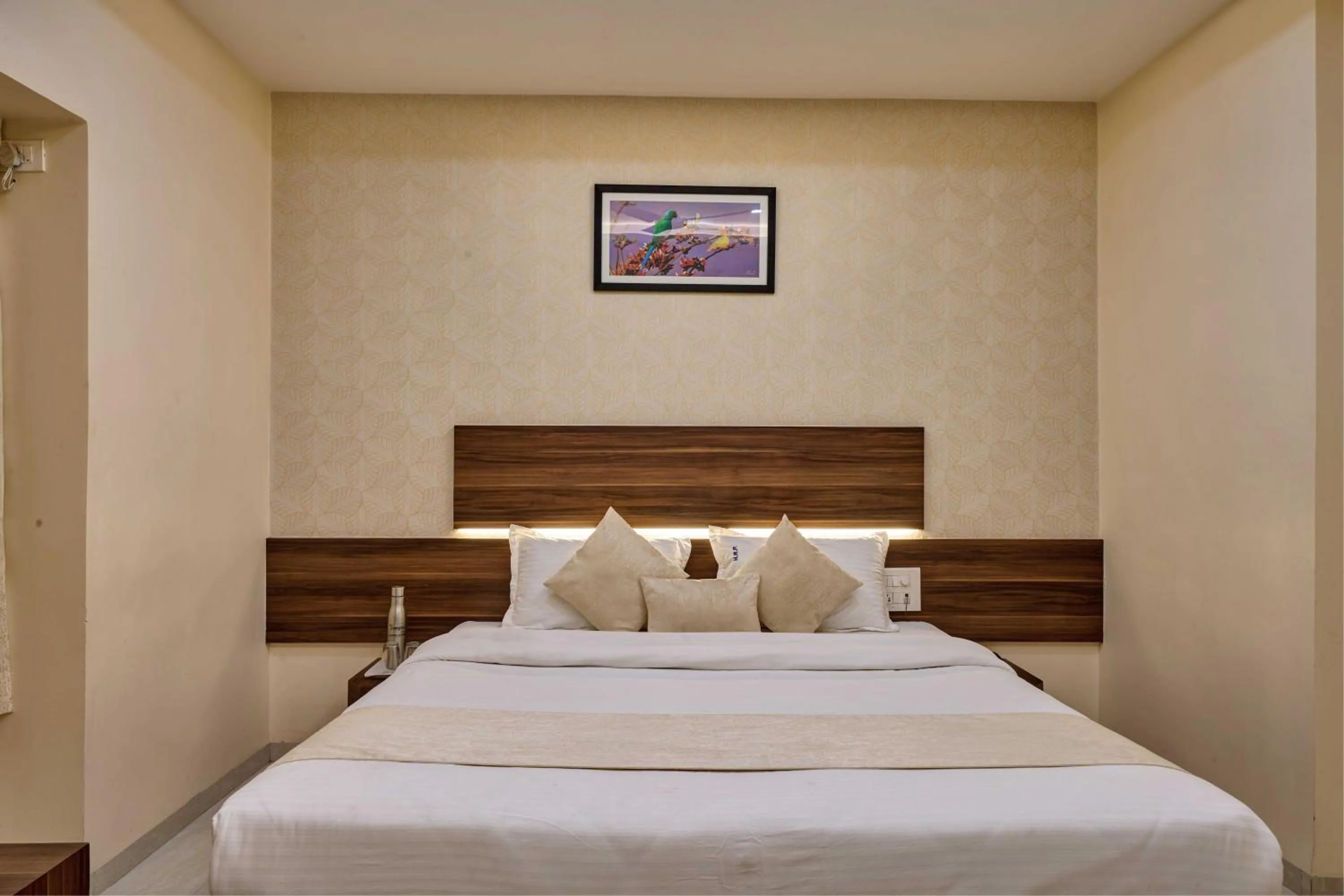 Bed in Hotel Rajpurush