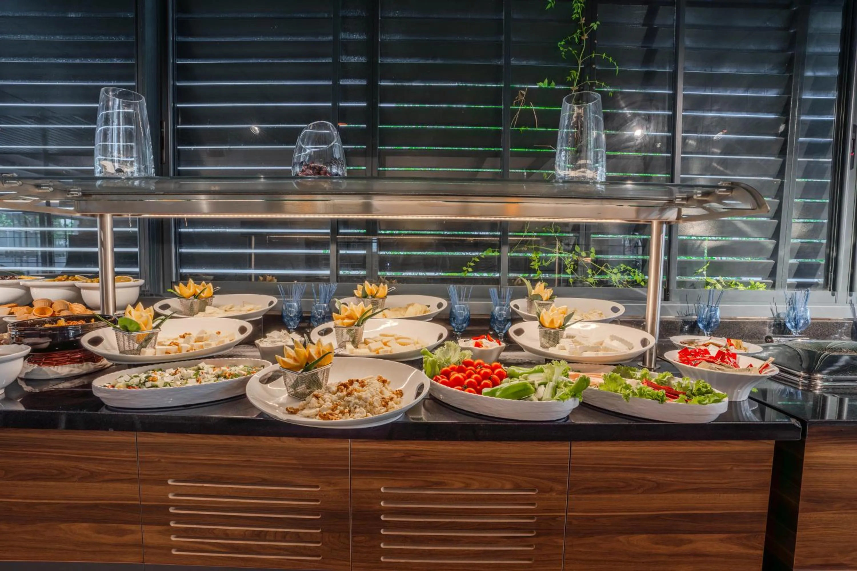 Food and drinks in Nun Hotel