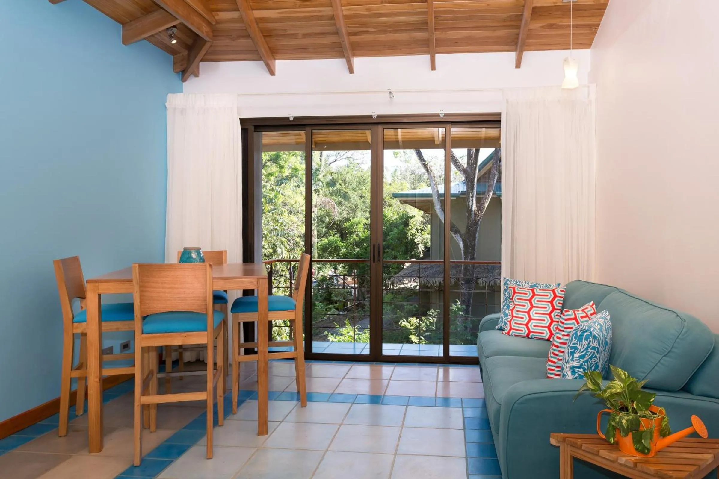 Day in Olas Verdes Hotel