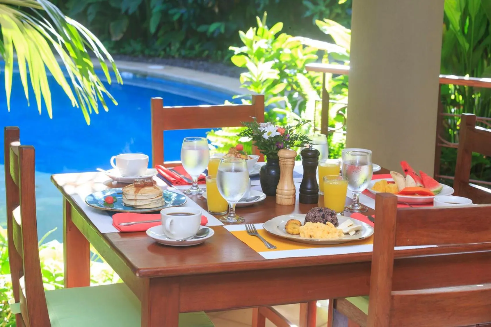 Breakfast in Olas Verdes Hotel