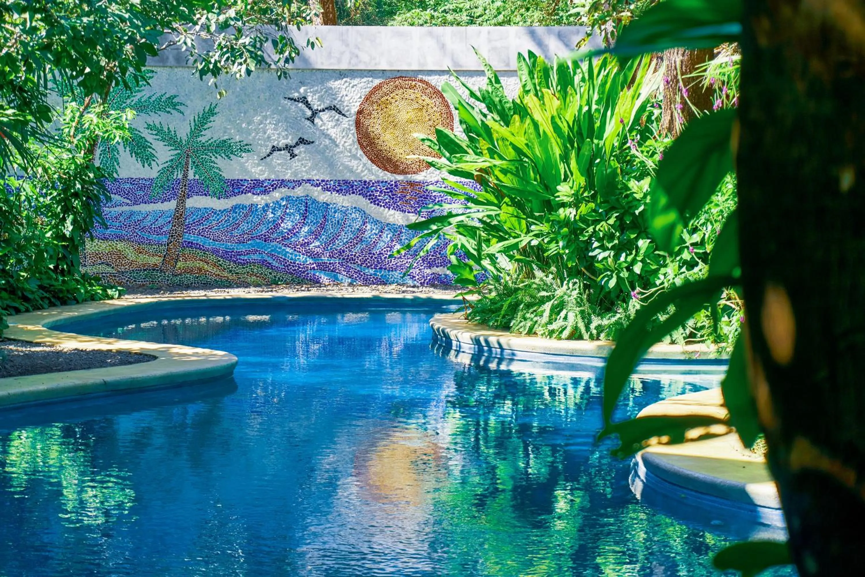 Swimming pool in Olas Verdes Hotel