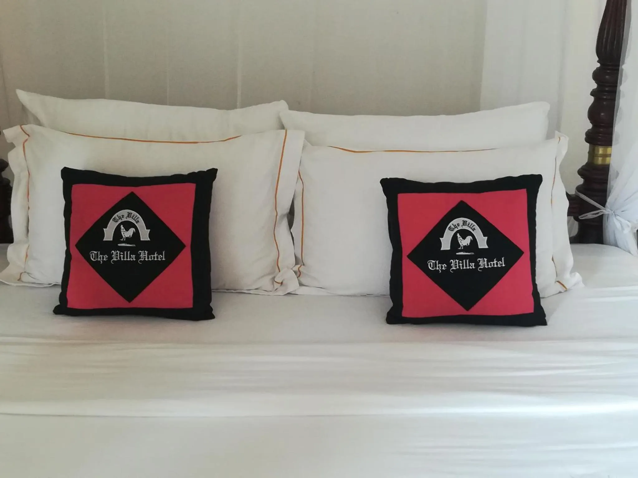 Bedroom, Bed in The Villa Hotel