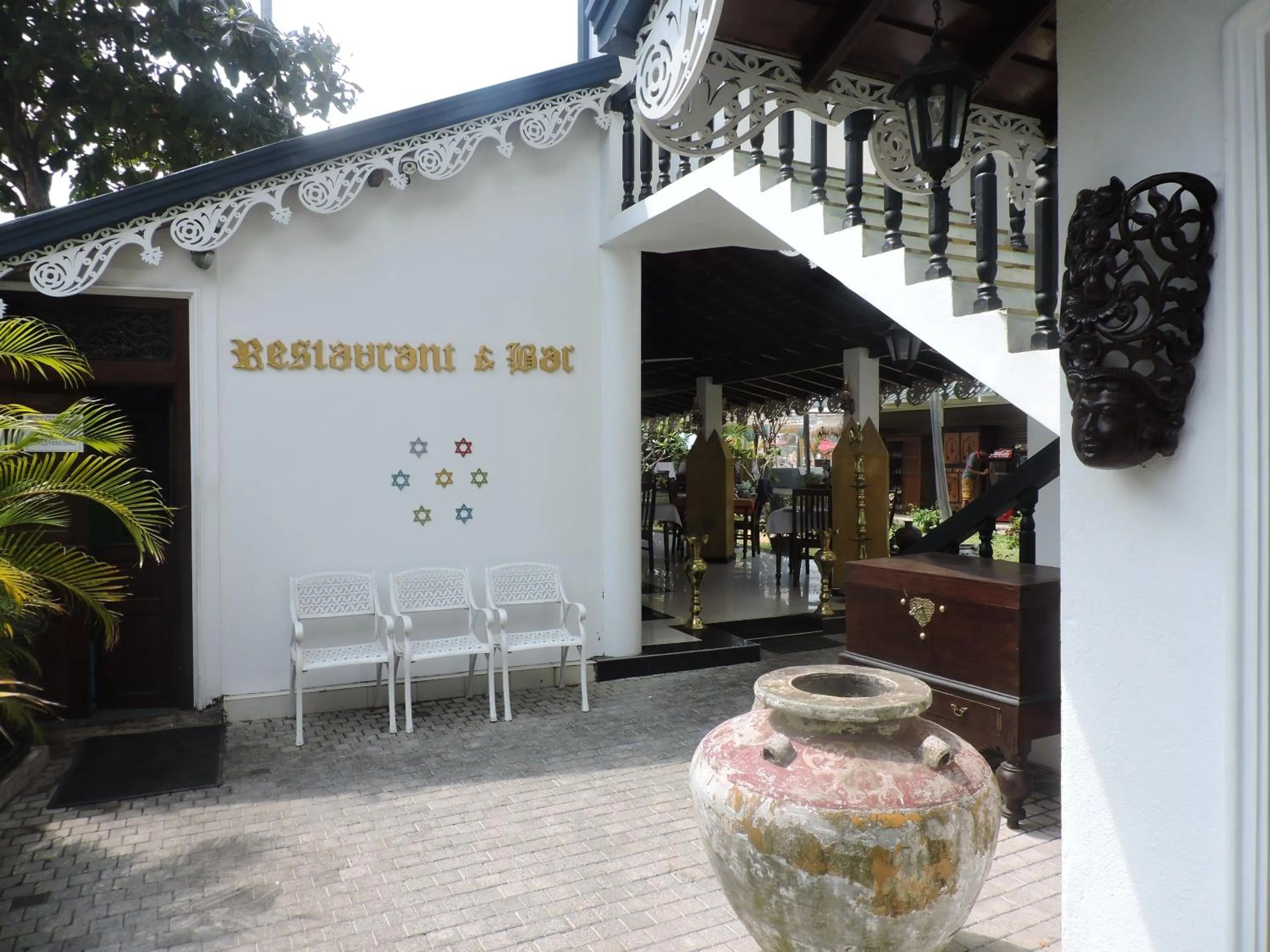 Facade/entrance in The Villa Hotel