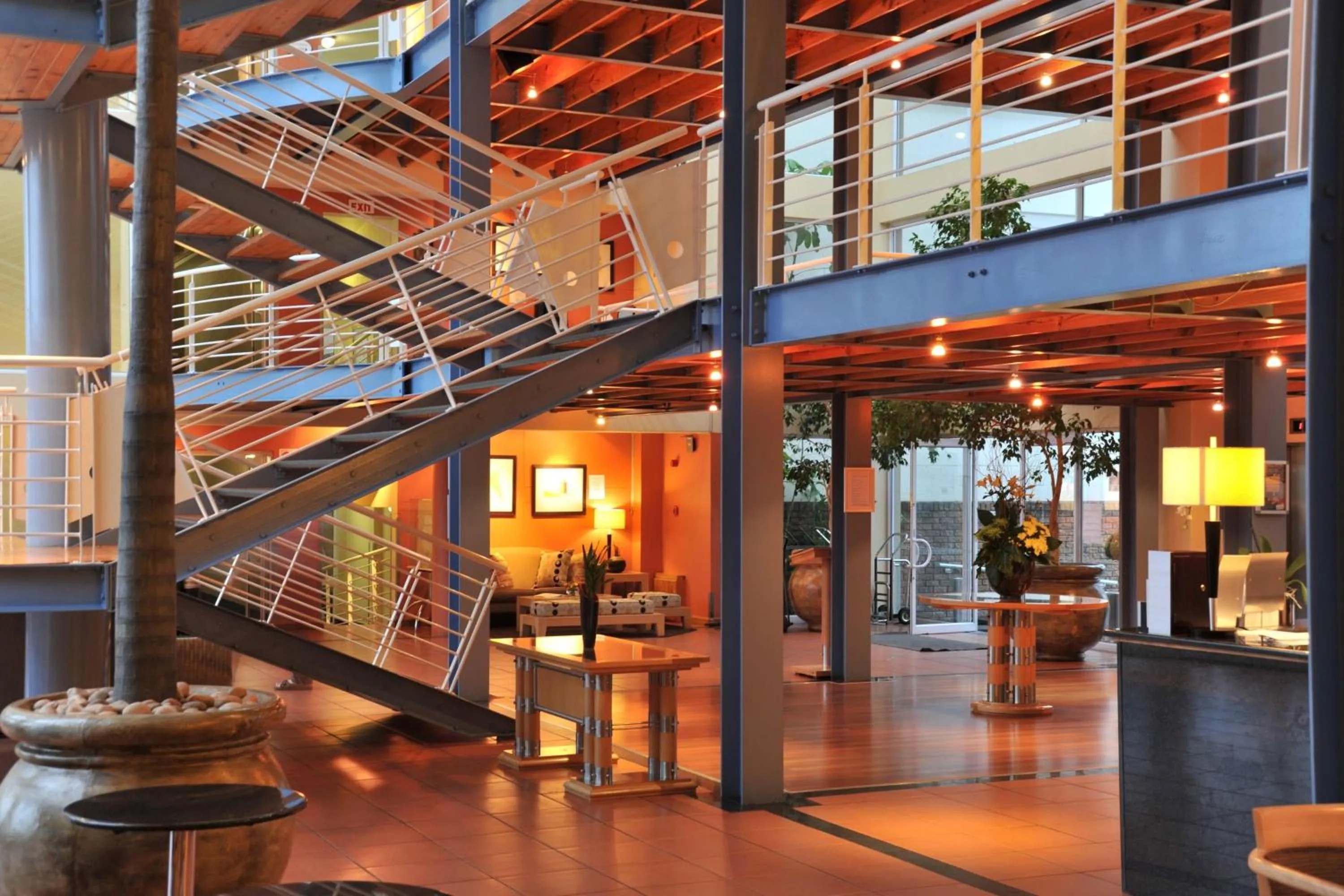 Lobby or reception in Protea Hotel by Marriott Knysna Quays