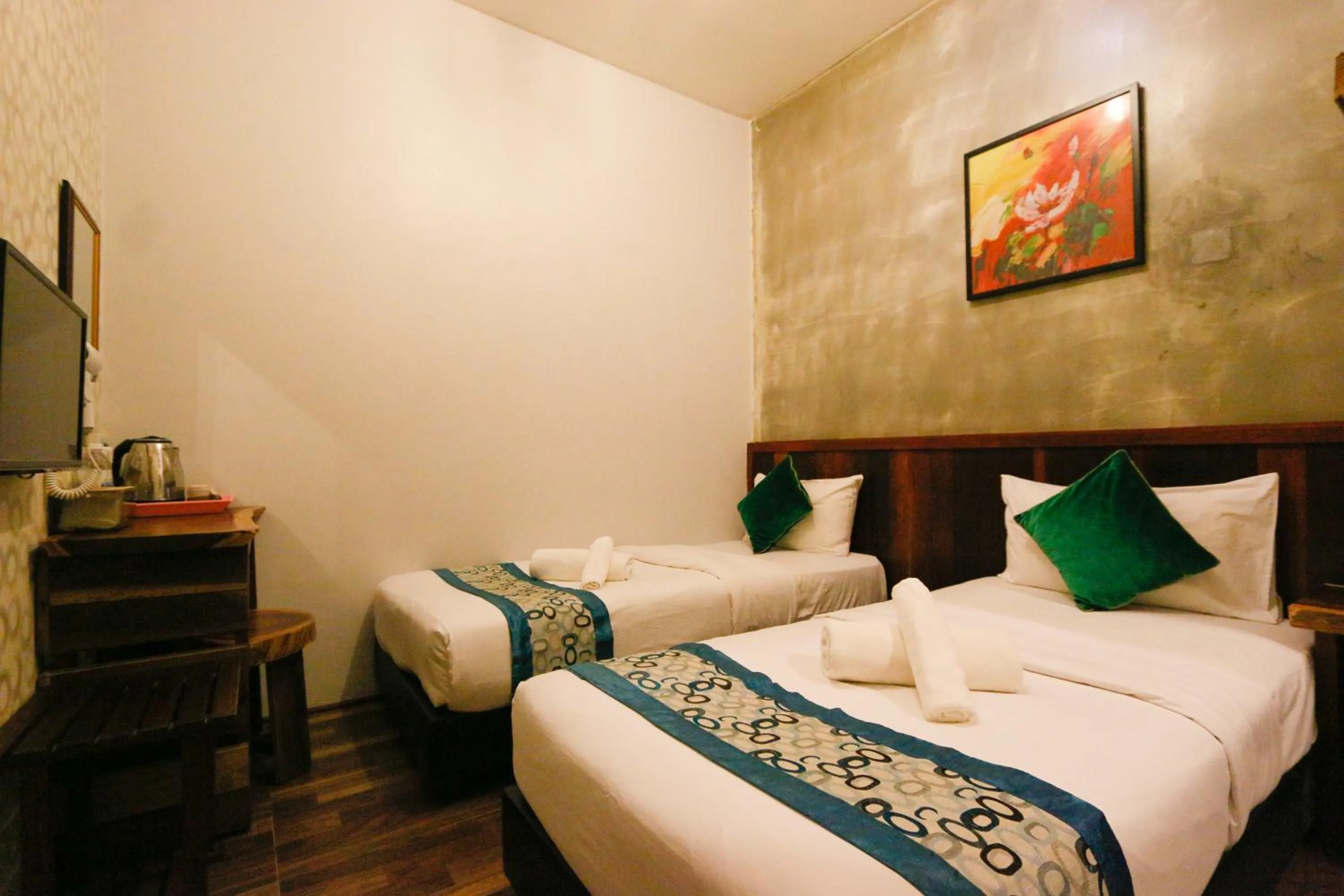Bedroom, Bed in Anggun Hotel