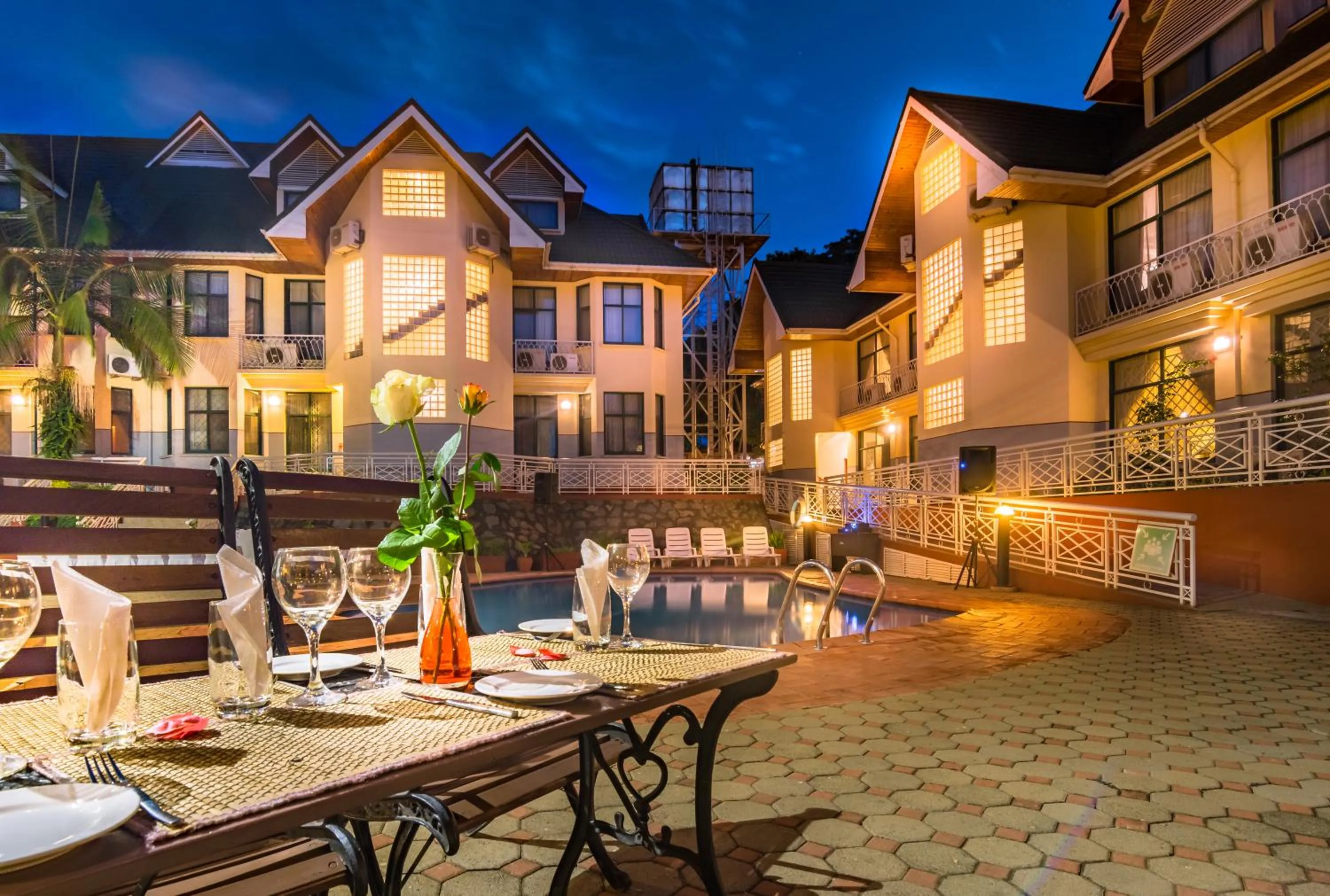 Lounge or bar in Gold Crest Hotel - Arusha