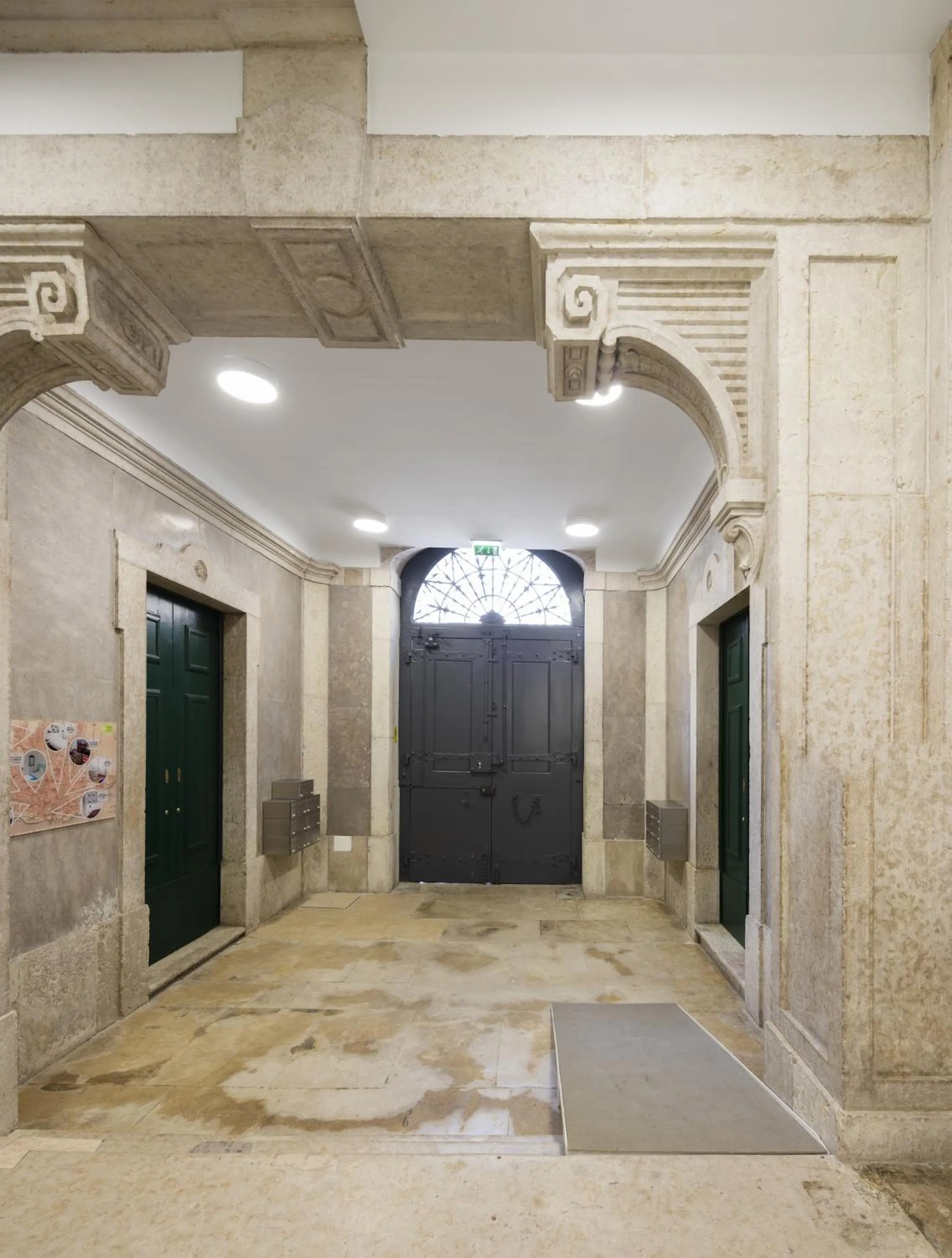 Facade/entrance in Lisbon Serviced Apartments - Baixa Castelo