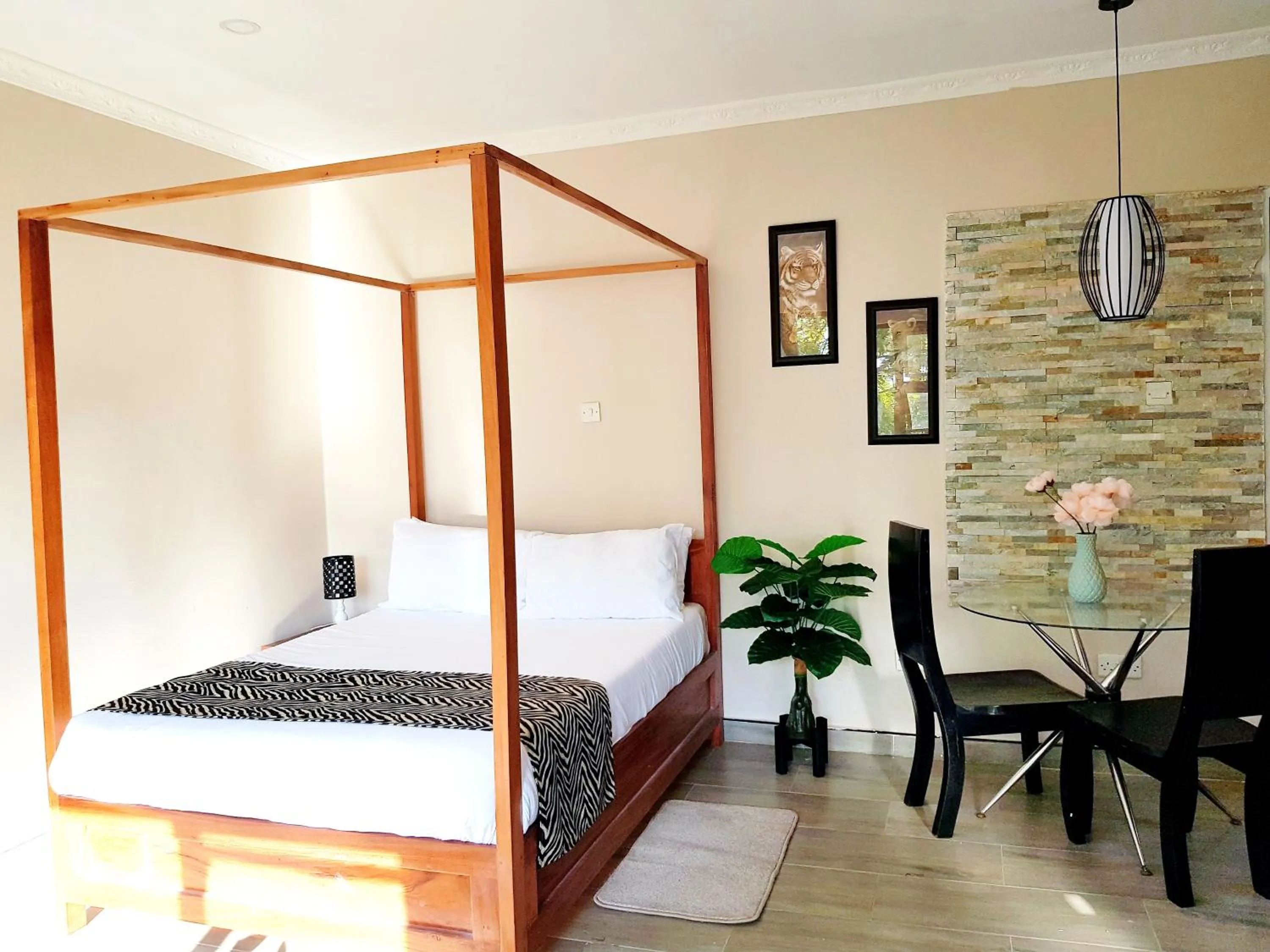 Chinyonga Guesthouse