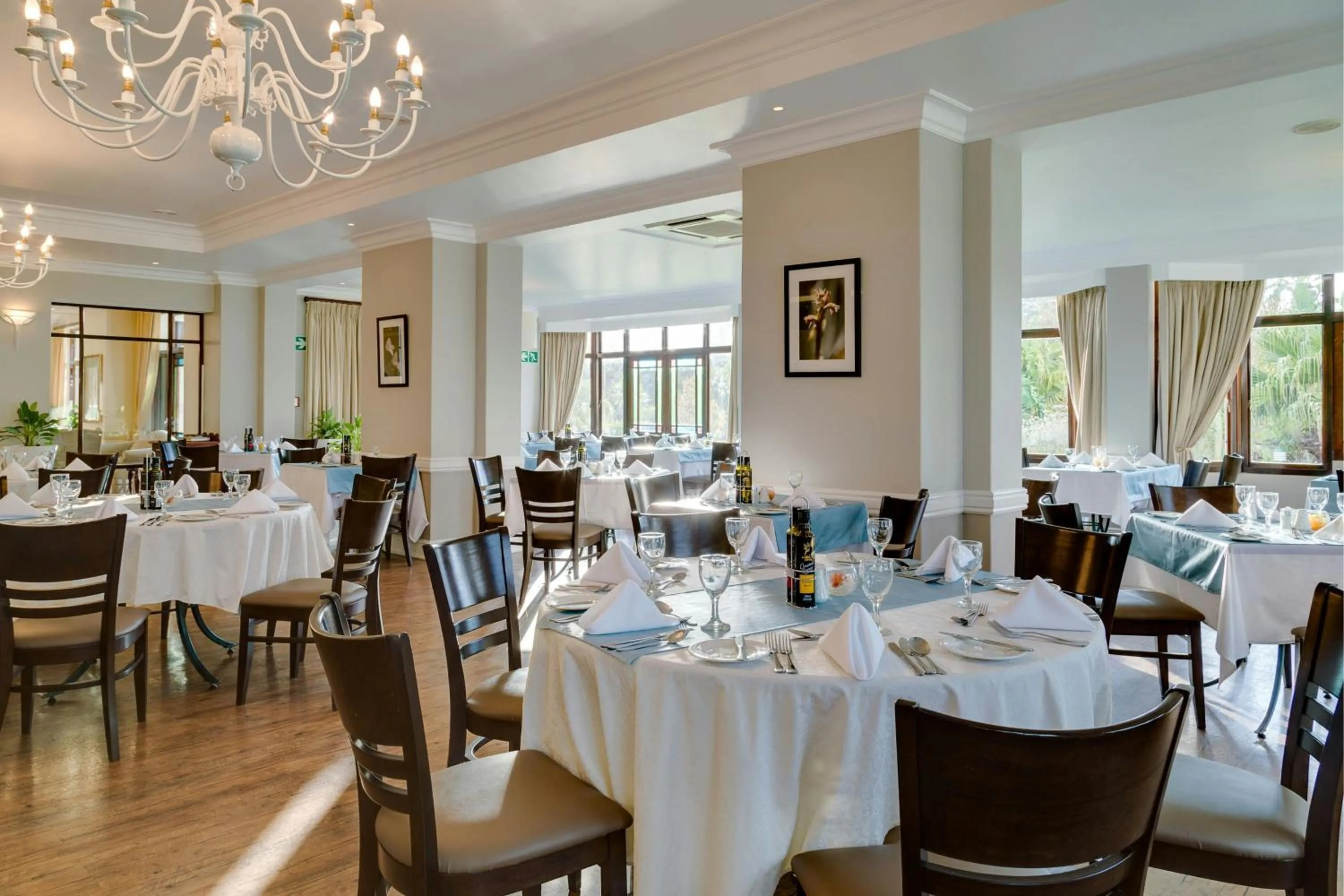 Meeting/conference room in Protea Hotel by Marriott George King George