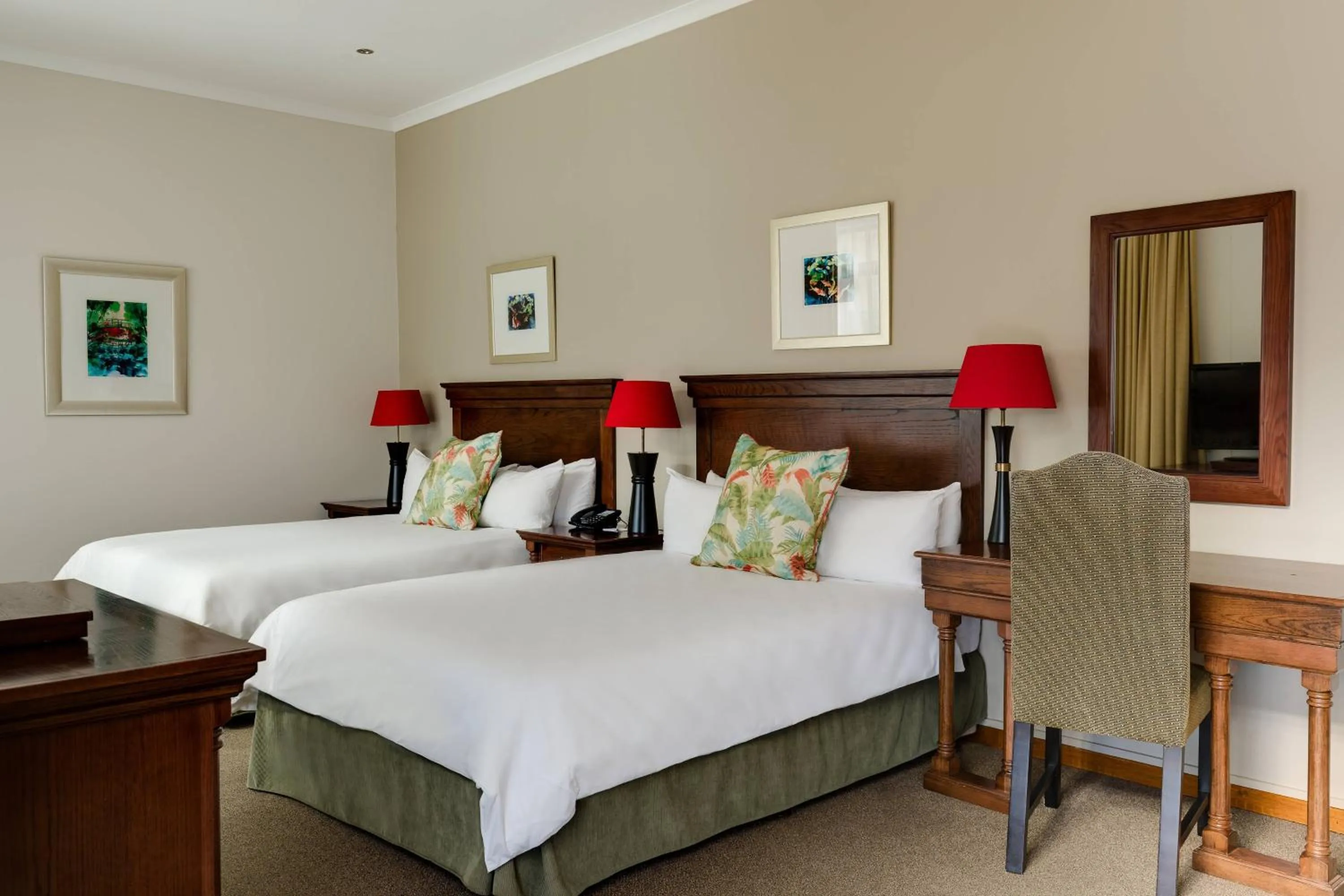 Bedroom, Bed in Protea Hotel by Marriott George King George