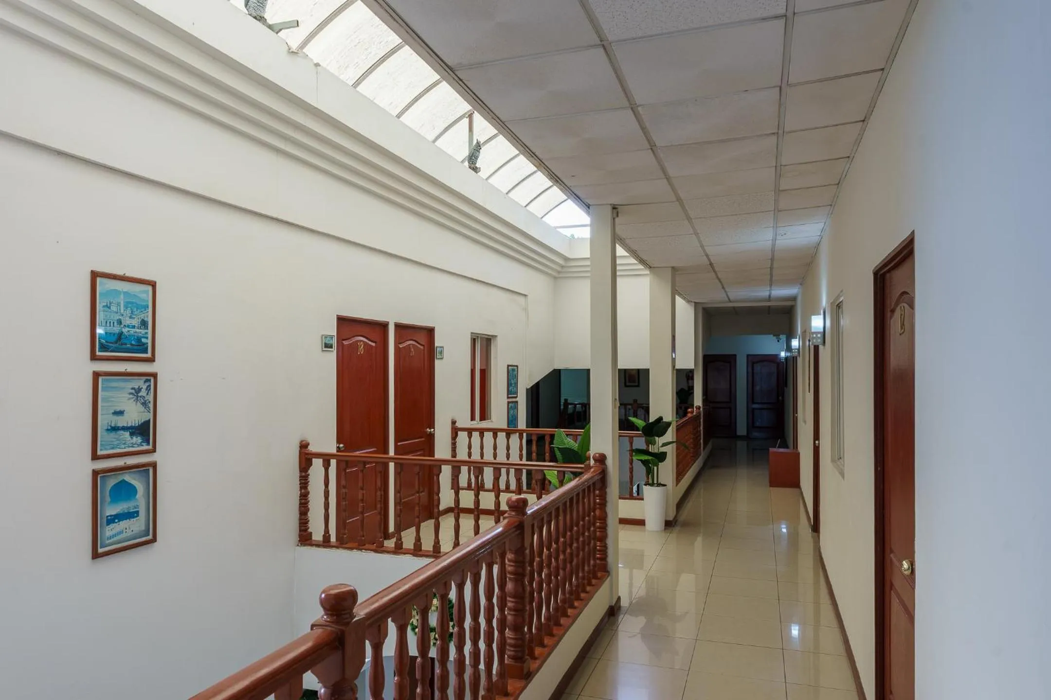 Area and facilities in Hotel Windsor Plaza