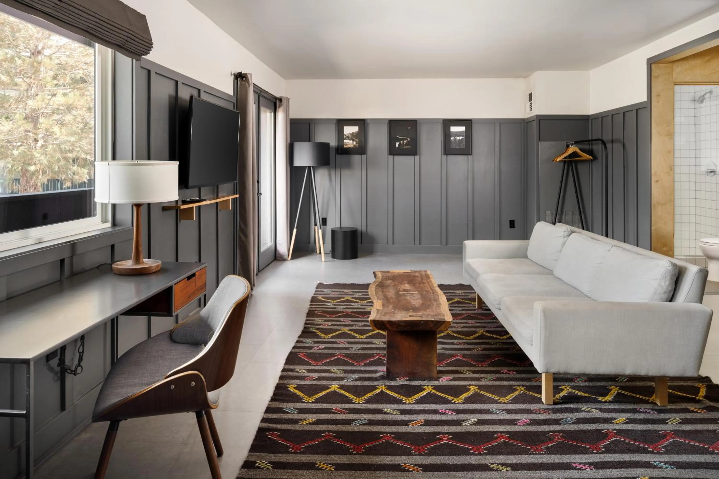 Living room in The Coachman Hotel