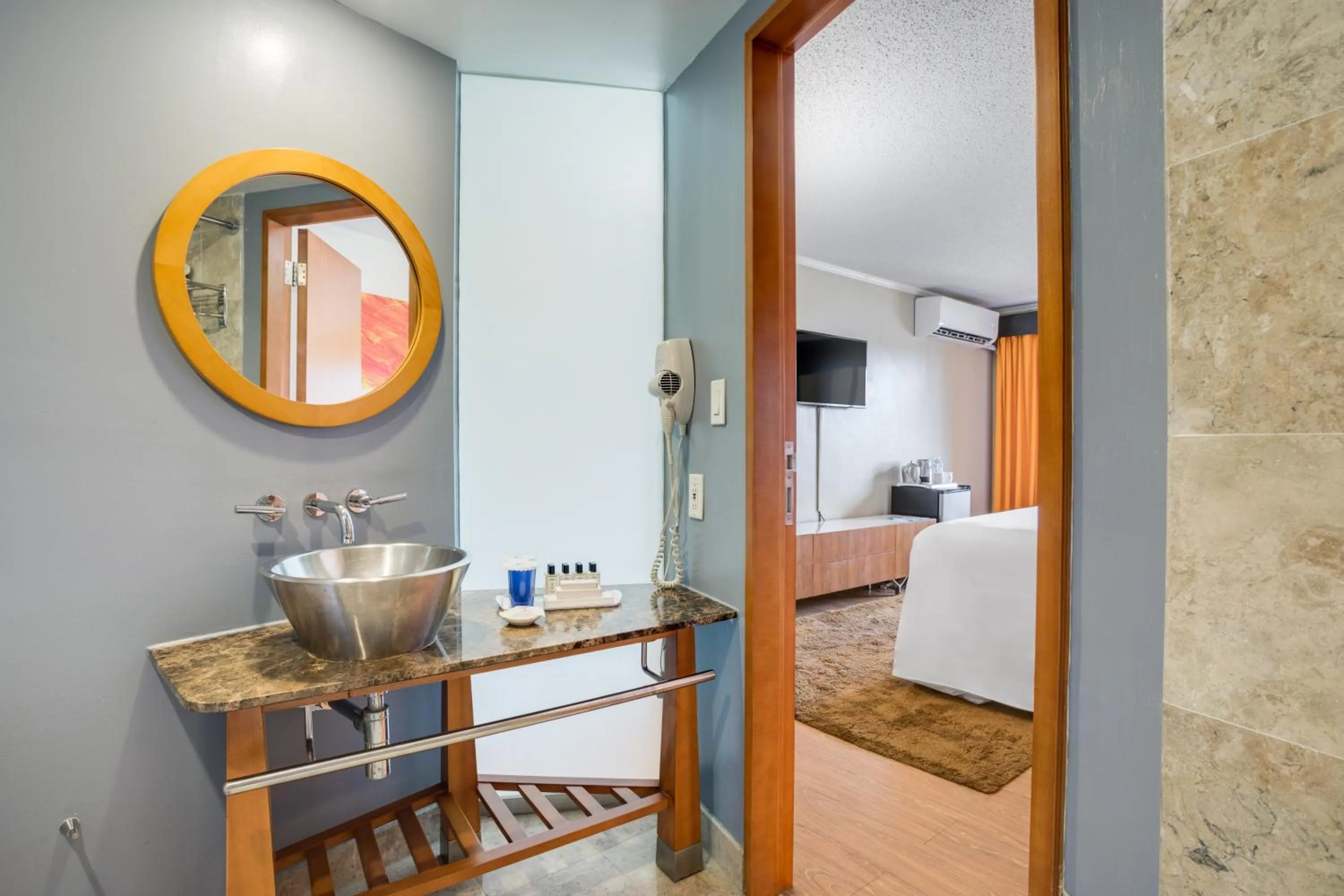 Bathroom in Guam Plaza Resort