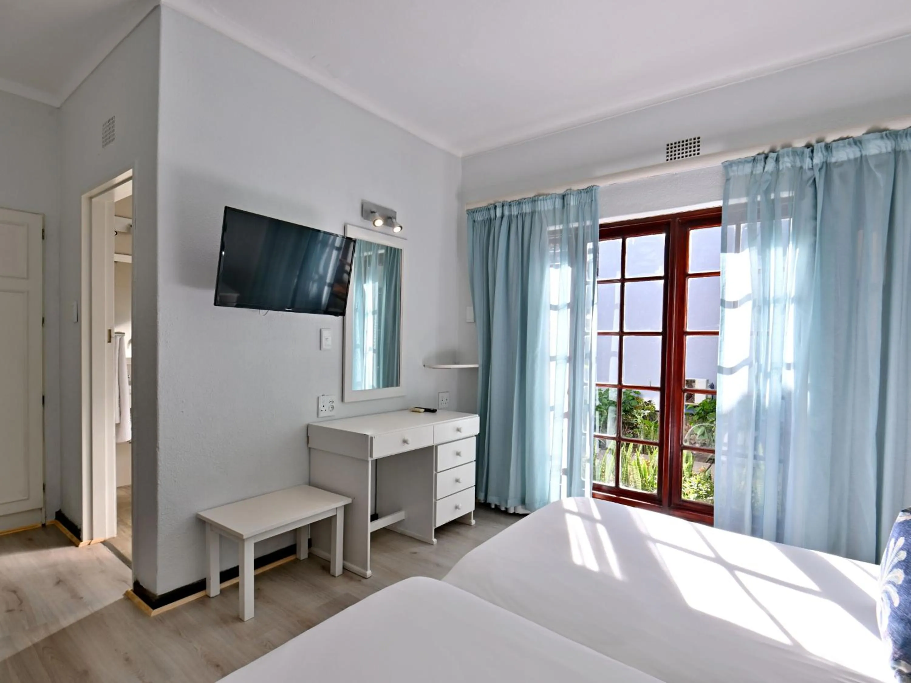 Bed in ANEW Resort Wilderness Garden Route