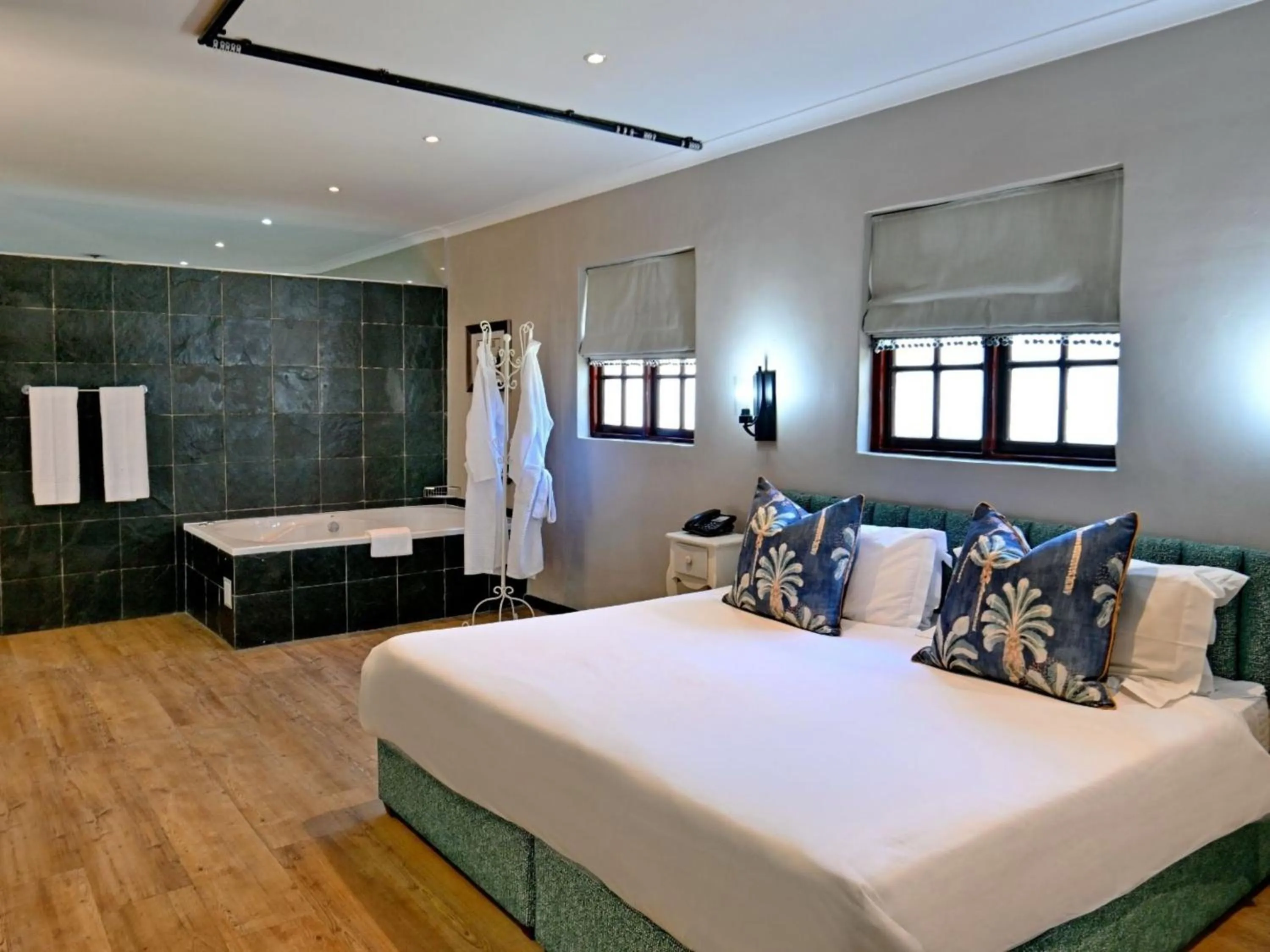 Bed in ANEW Resort Wilderness Garden Route