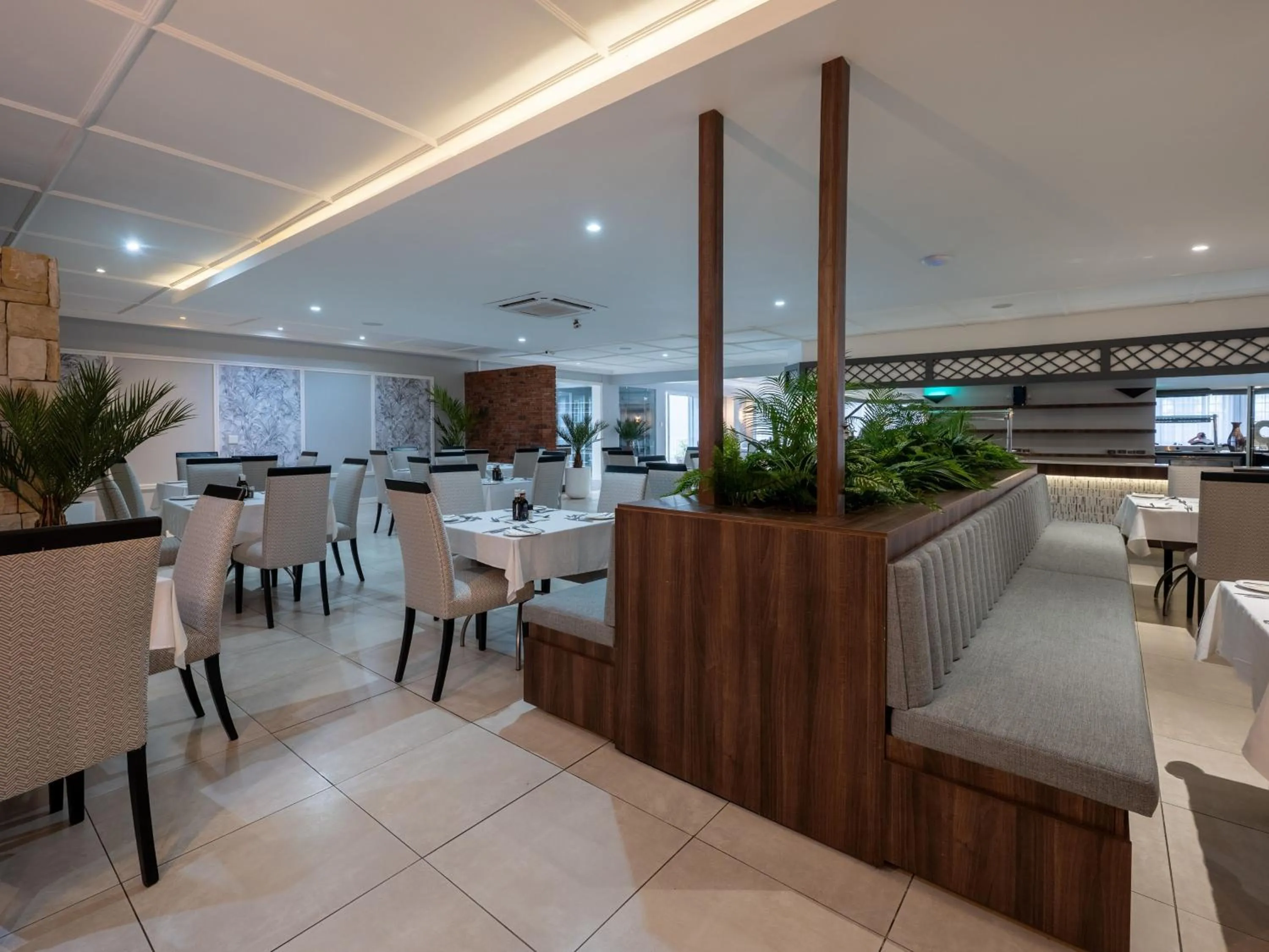 Restaurant/places to eat in ANEW Resort Wilderness Garden Route