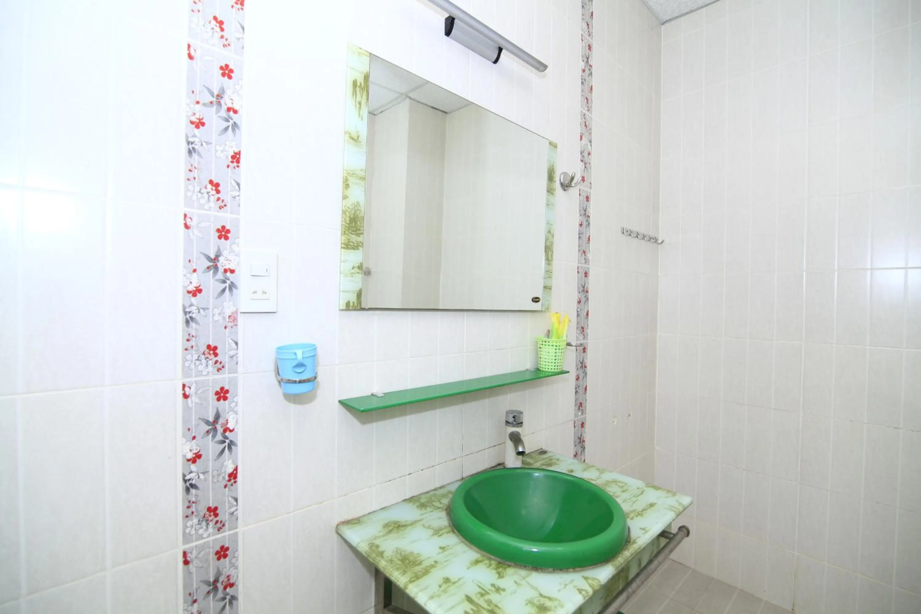 Bathroom in Truong Giang Hotel
