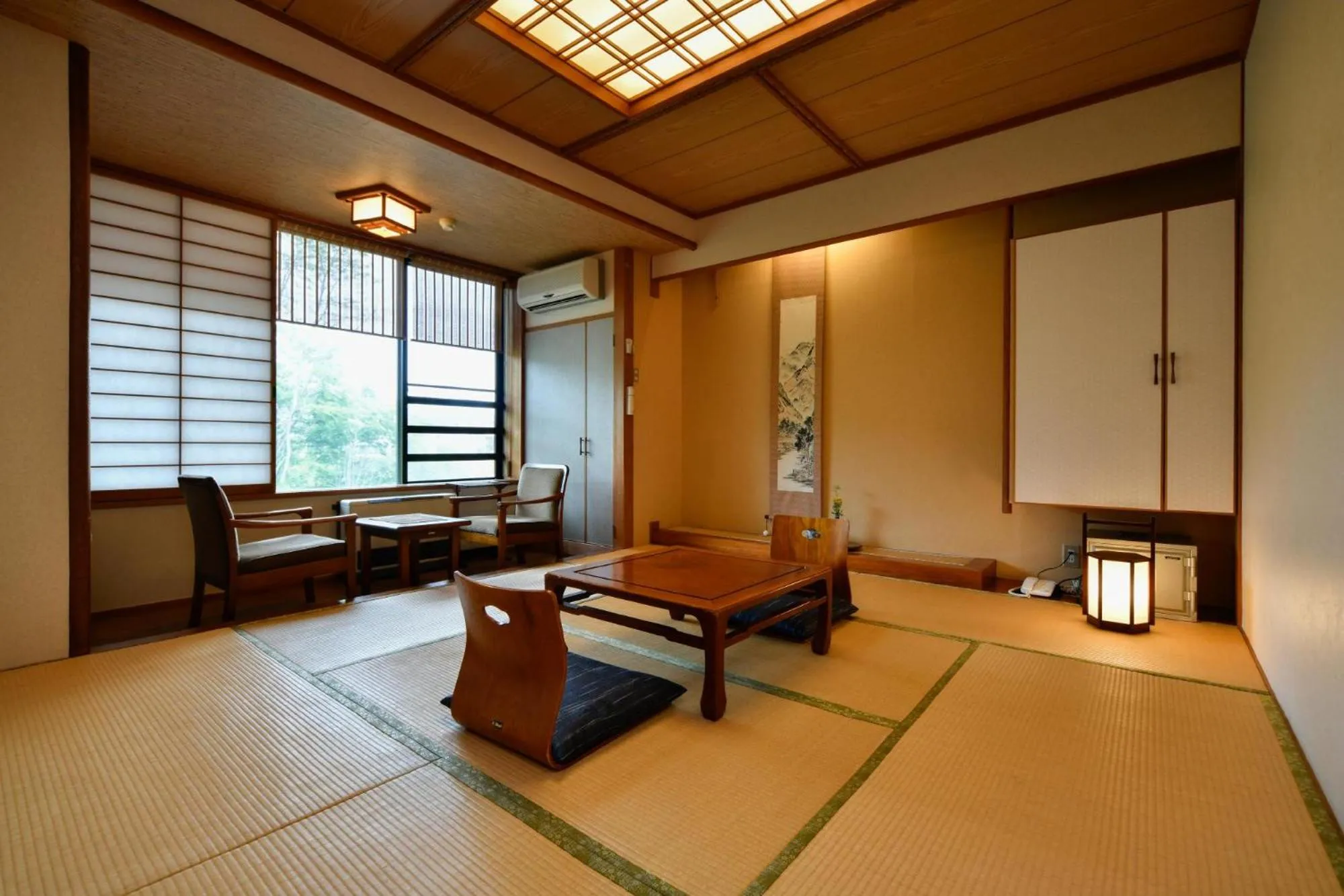 Photo of the whole room in Ryokan Tamura