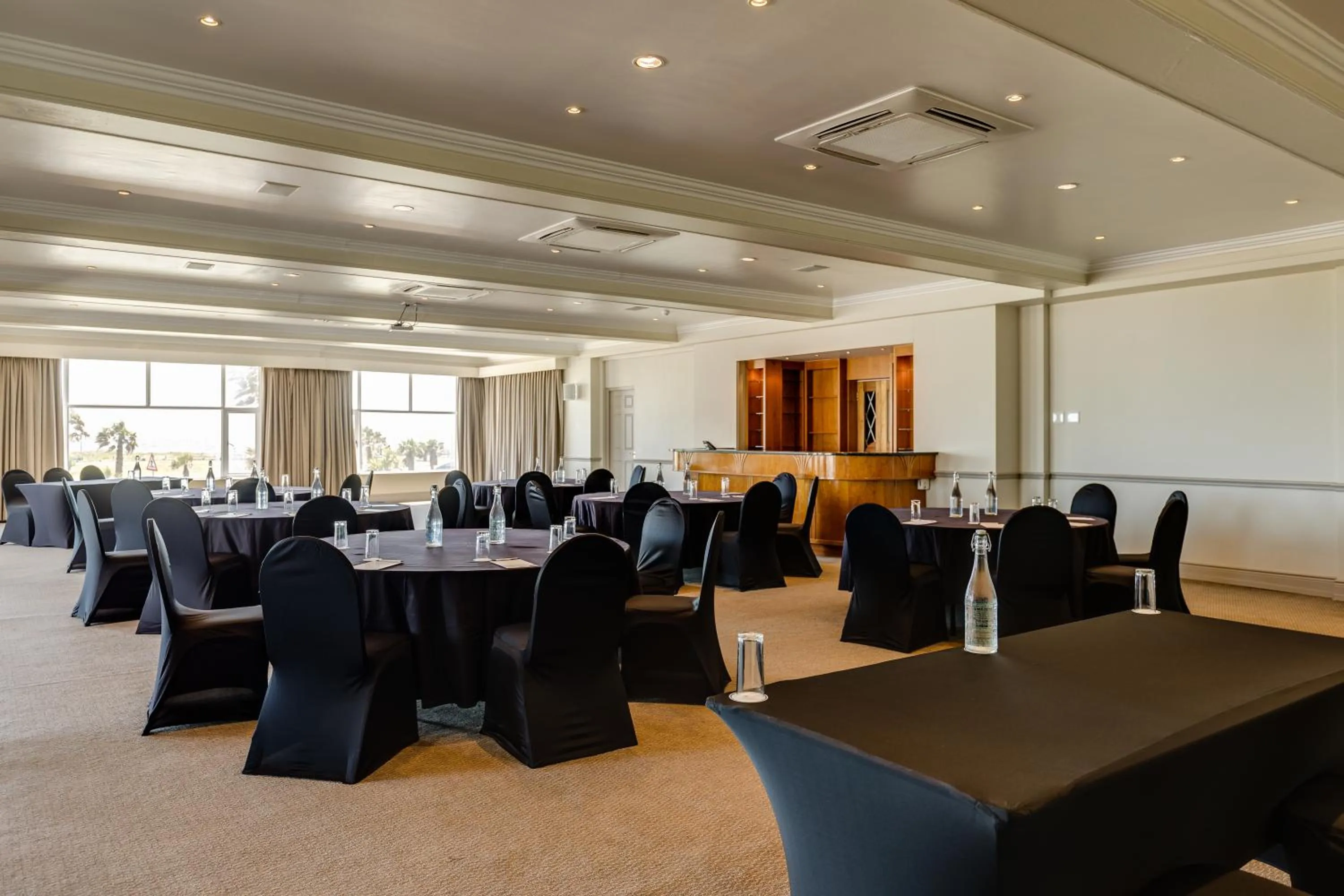 Meeting/conference room in Southern Sun The Marine