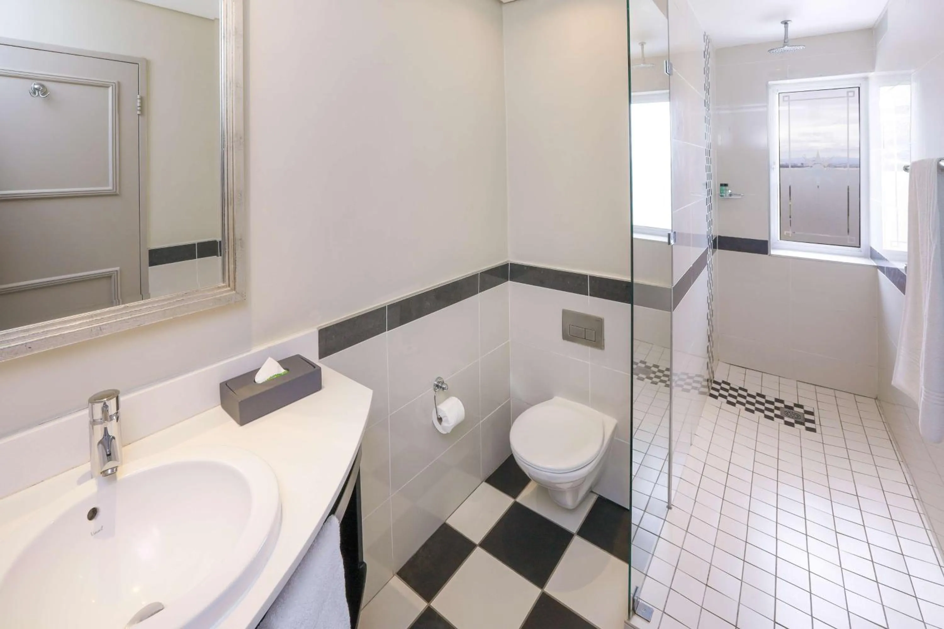 Bedroom in Southern Sun The Marine