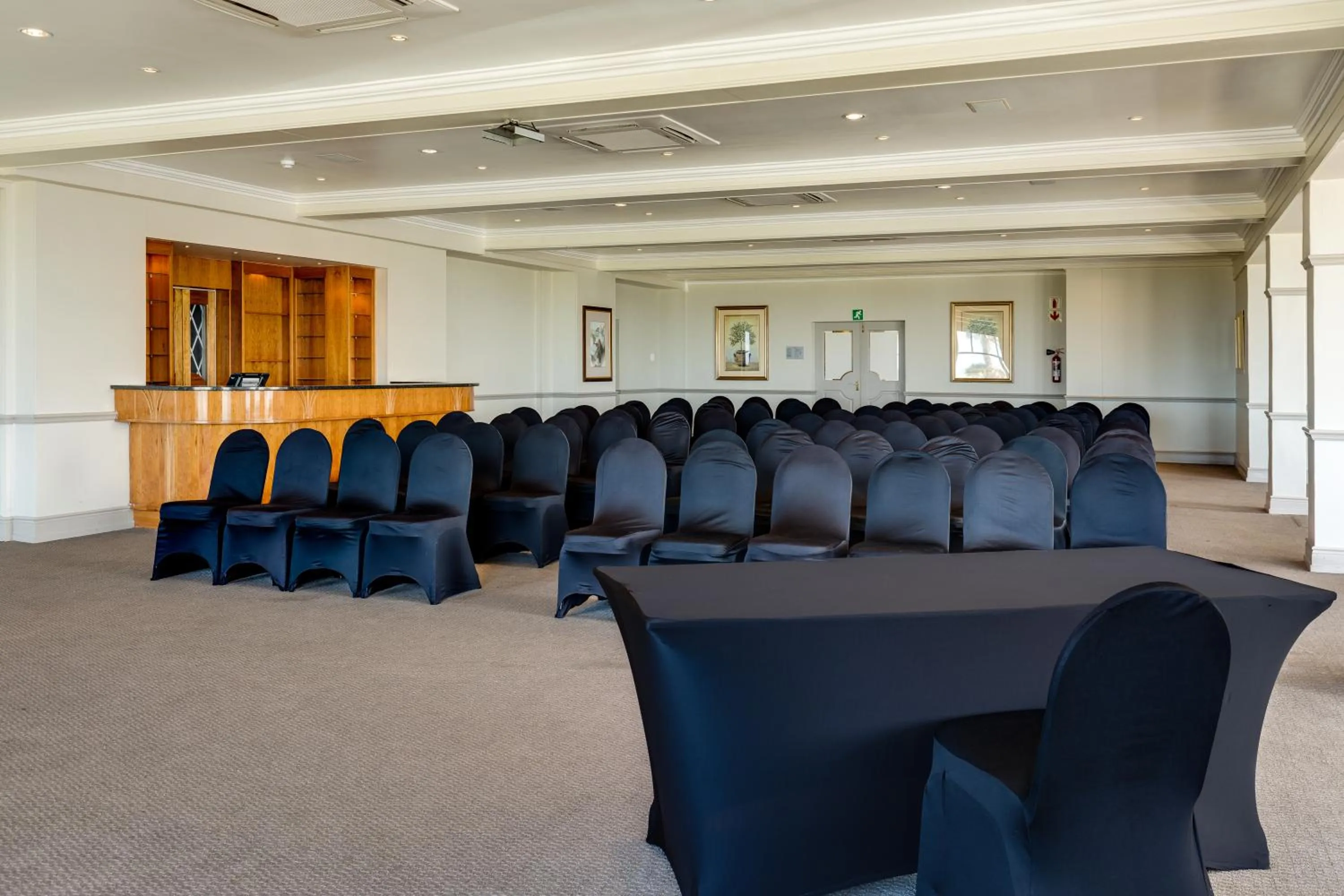 Meeting/conference room in Southern Sun The Marine