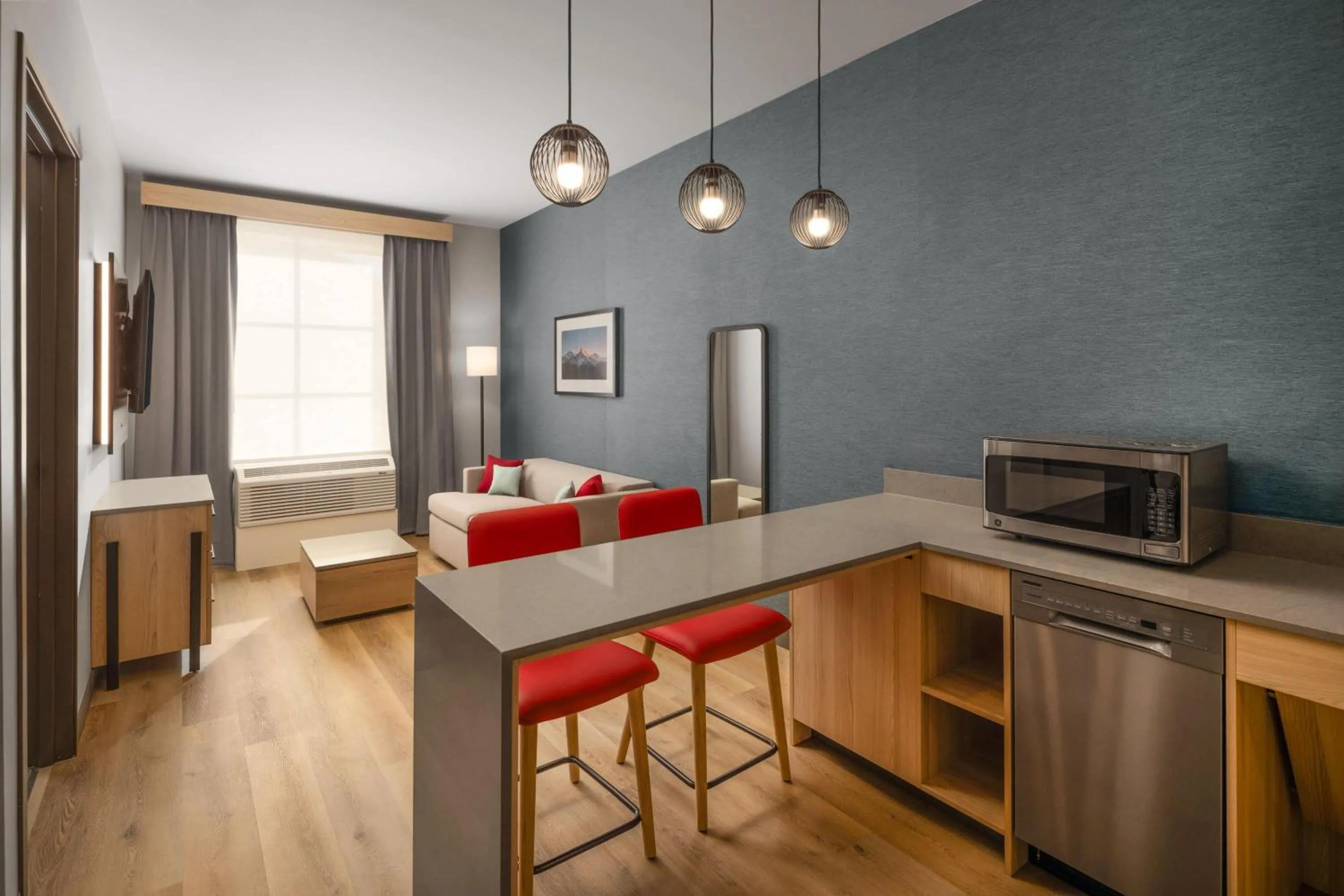 Photo of the whole room in Hawthorn Extended Stay by Wyndham Leavenworth