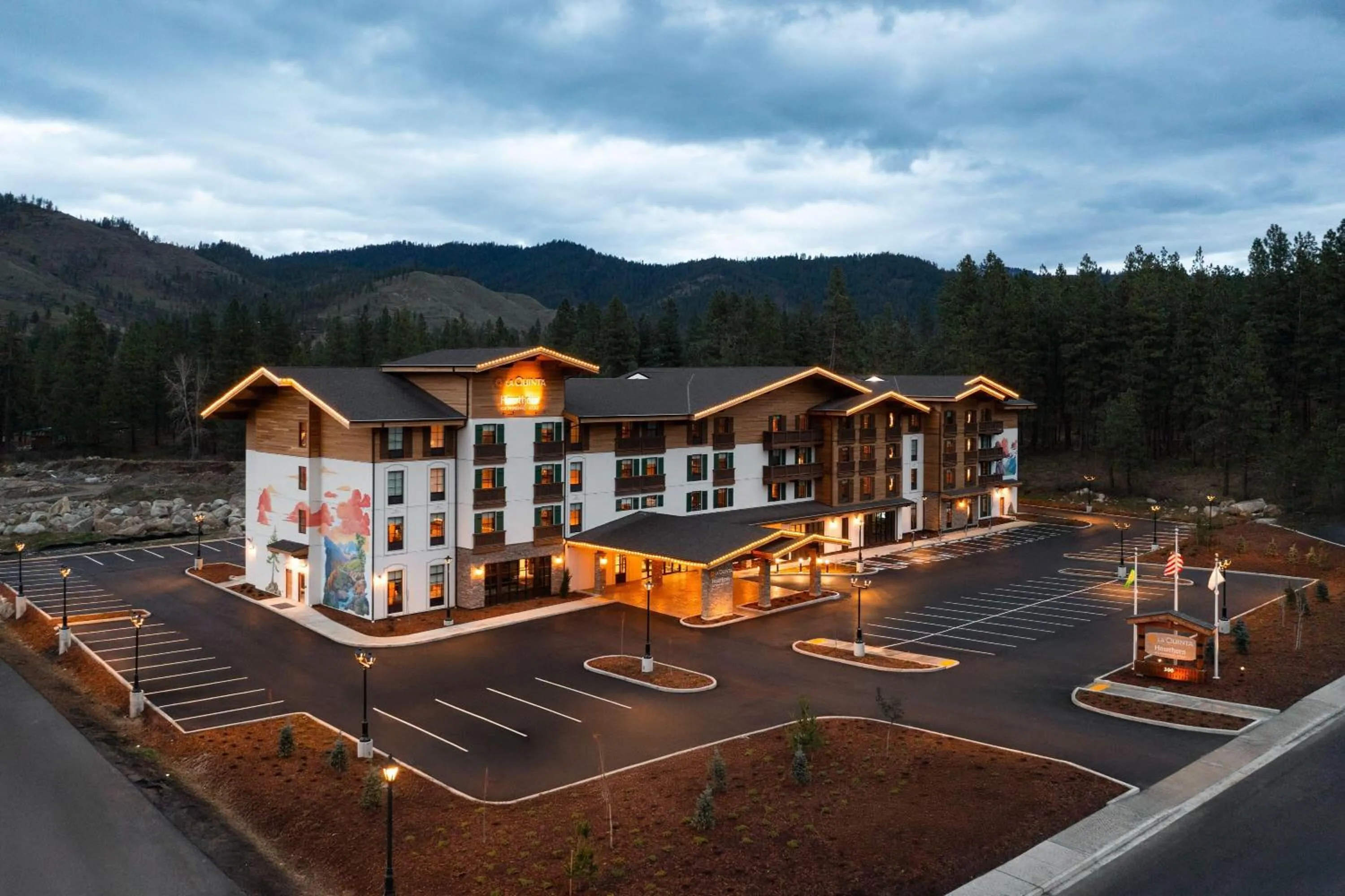 Property building in Hawthorn Extended Stay by Wyndham Leavenworth
