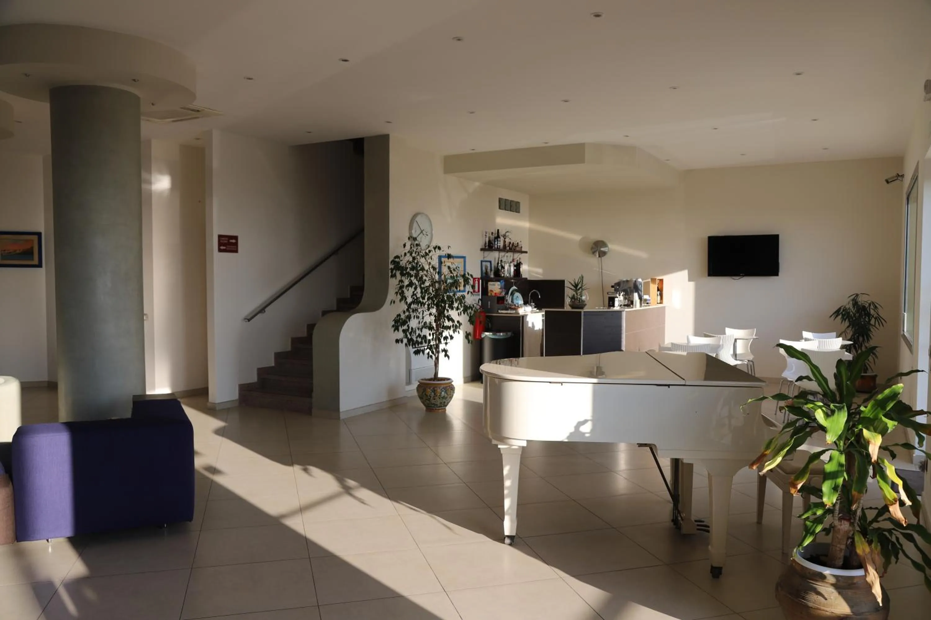 Lobby or reception in Hotel Celeste