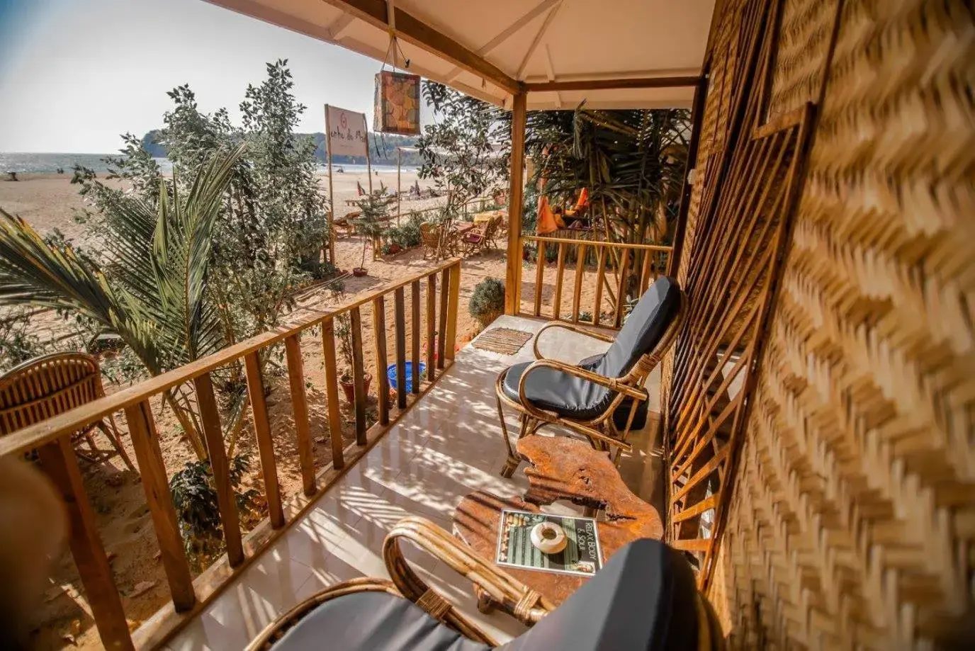 Bungalow - Beach Front in Sonho do Mar Bungalow - Beach Front in Sonho do Mar