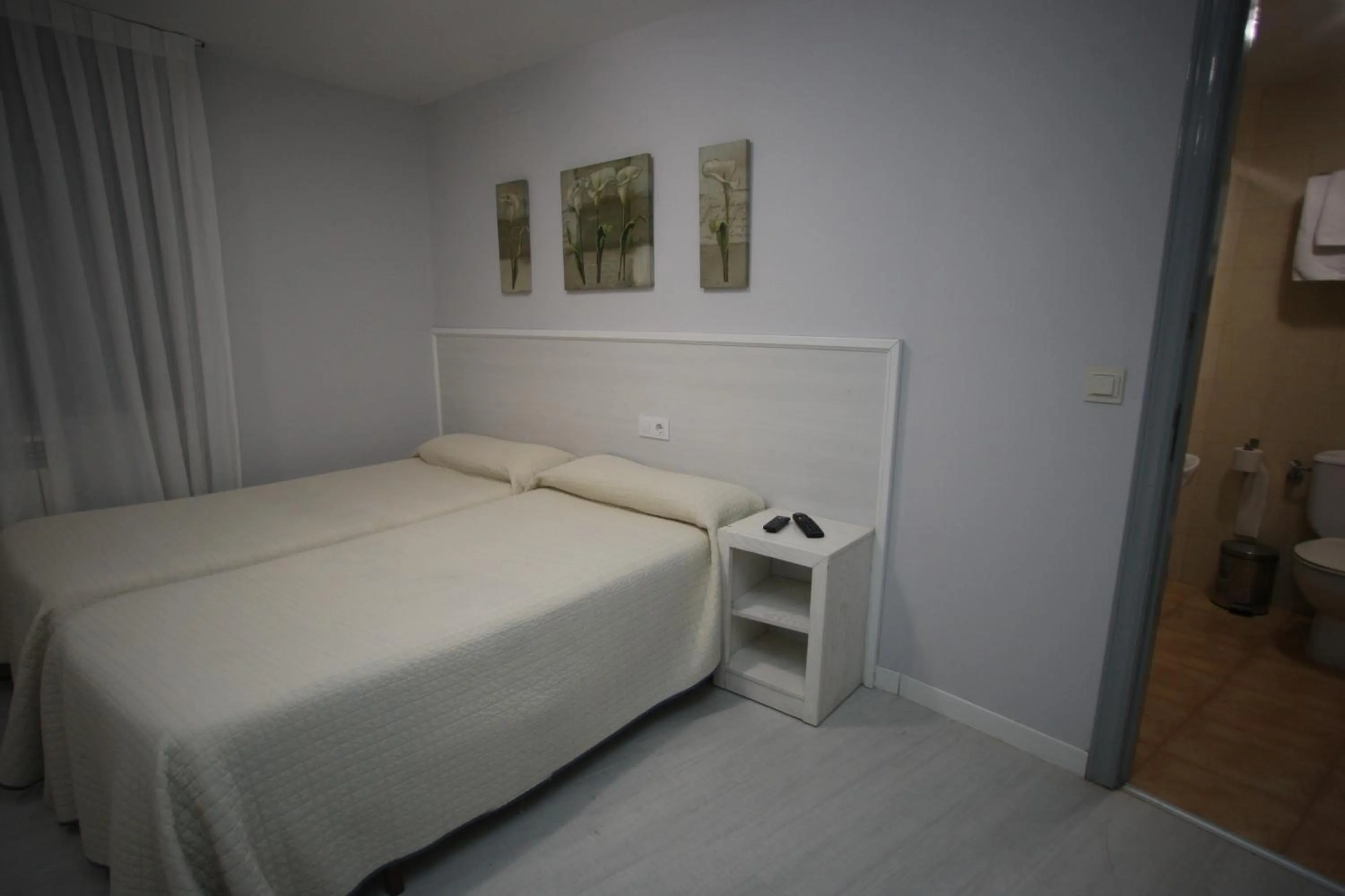 Bedroom, Bed in Hostal Santa Barbara