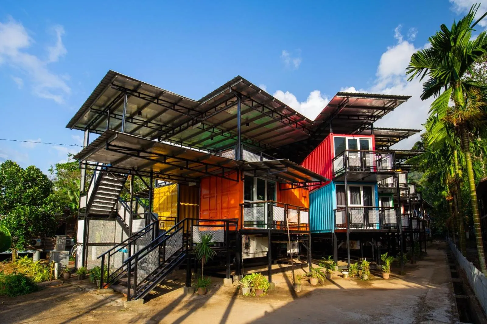 Property building in Paya Debloc Village