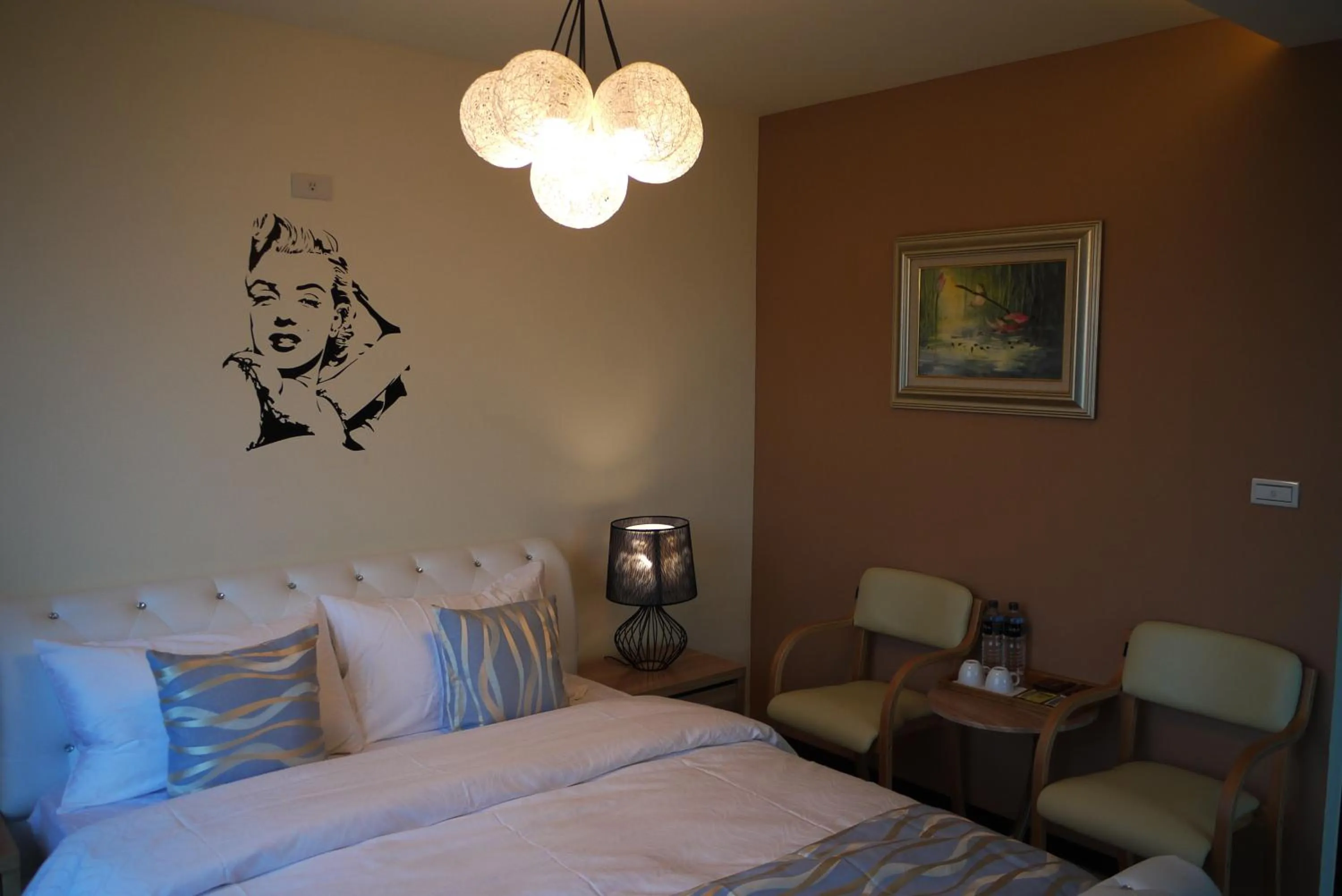 Coffee/tea facilities, Bed in Grand Allevia Villa