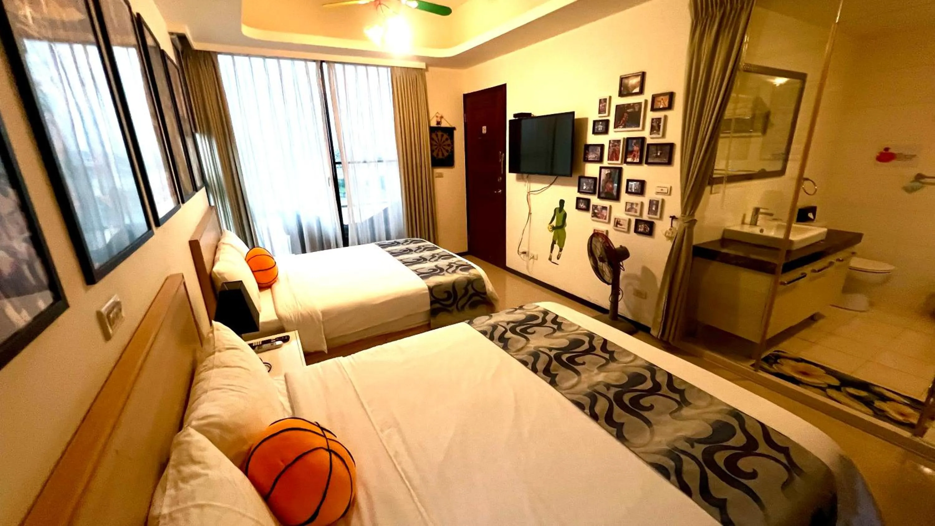 Bed in Grand Allevia Villa