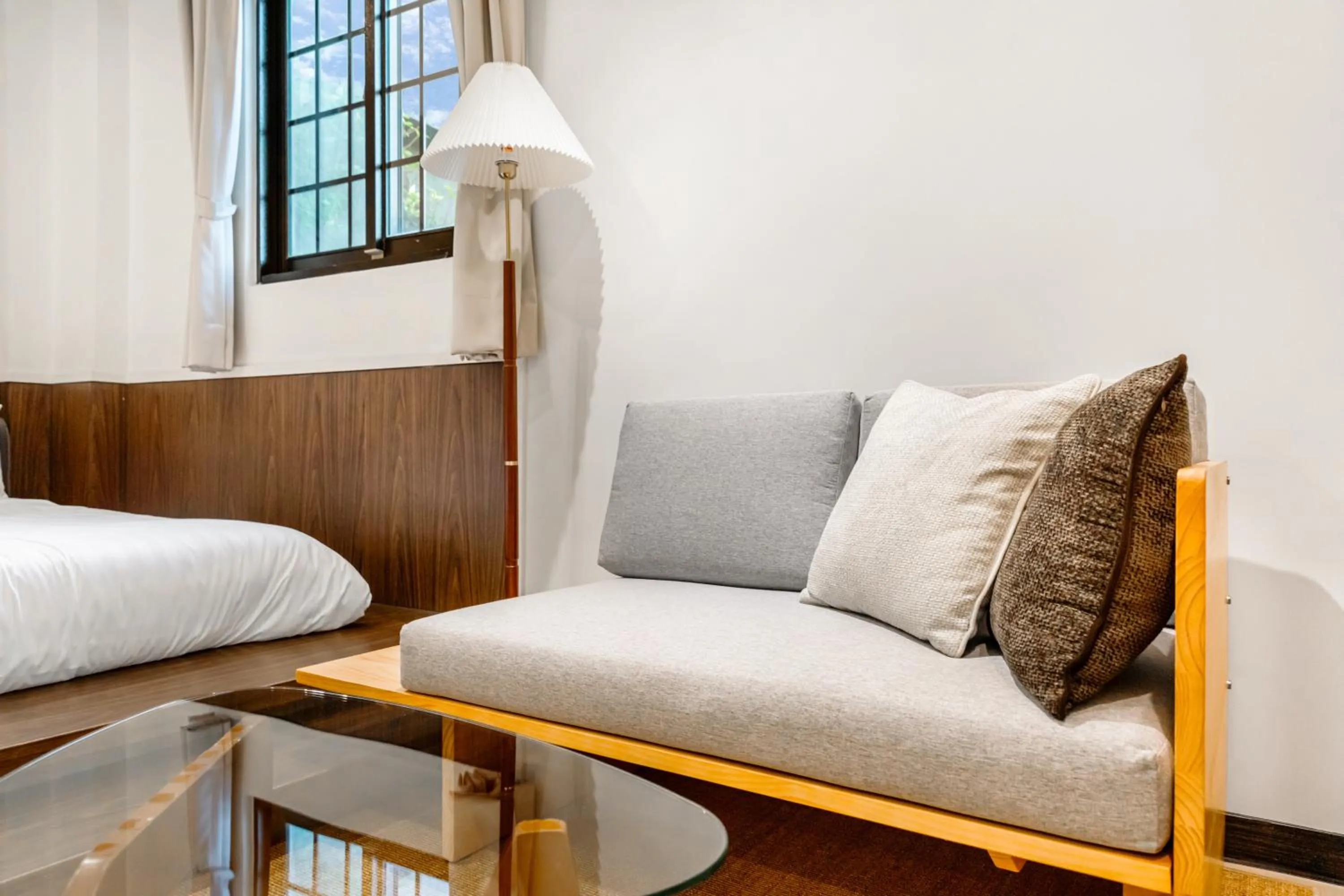 Photo of the whole room, Bed in Harmony Smart Stay