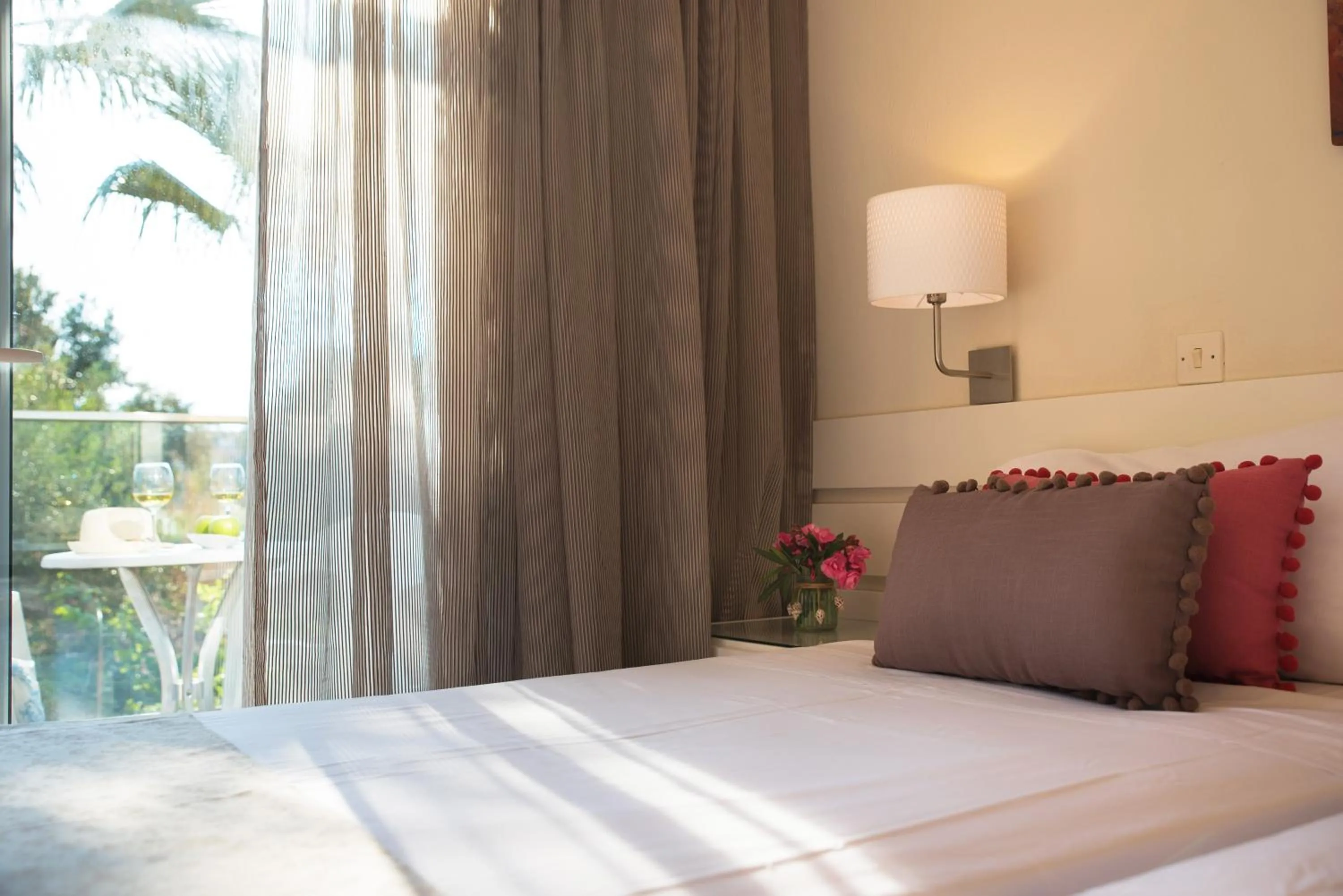 Bed in Blue Sky Apartments