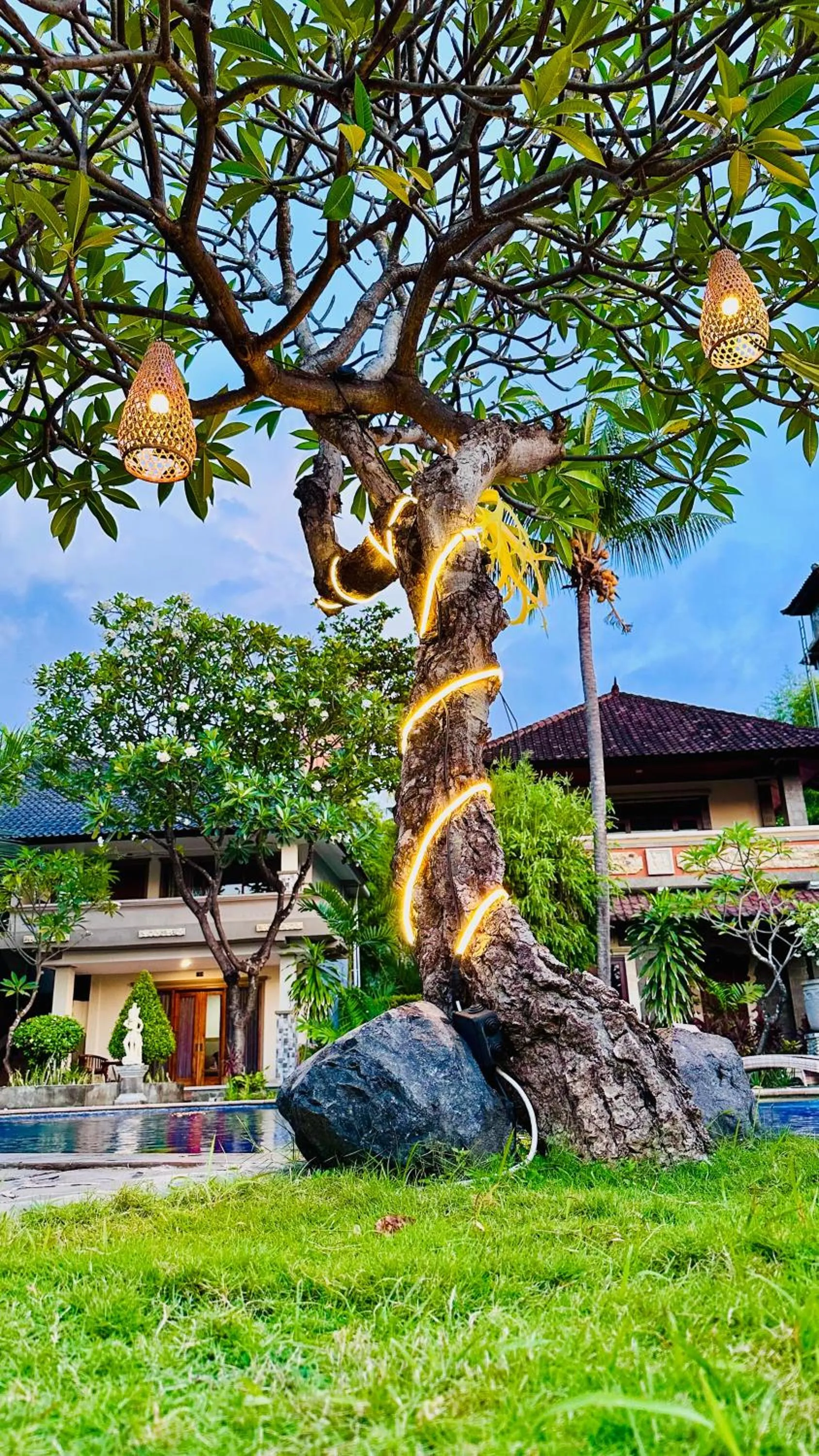 Swimming pool in Puri Bali Hotel