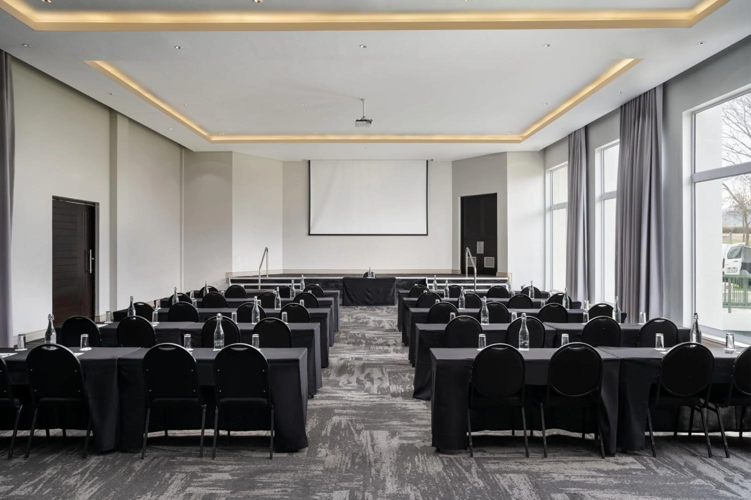 Meeting/conference room in Protea Hotel by Marriott Stellenbosch & Conference Centre