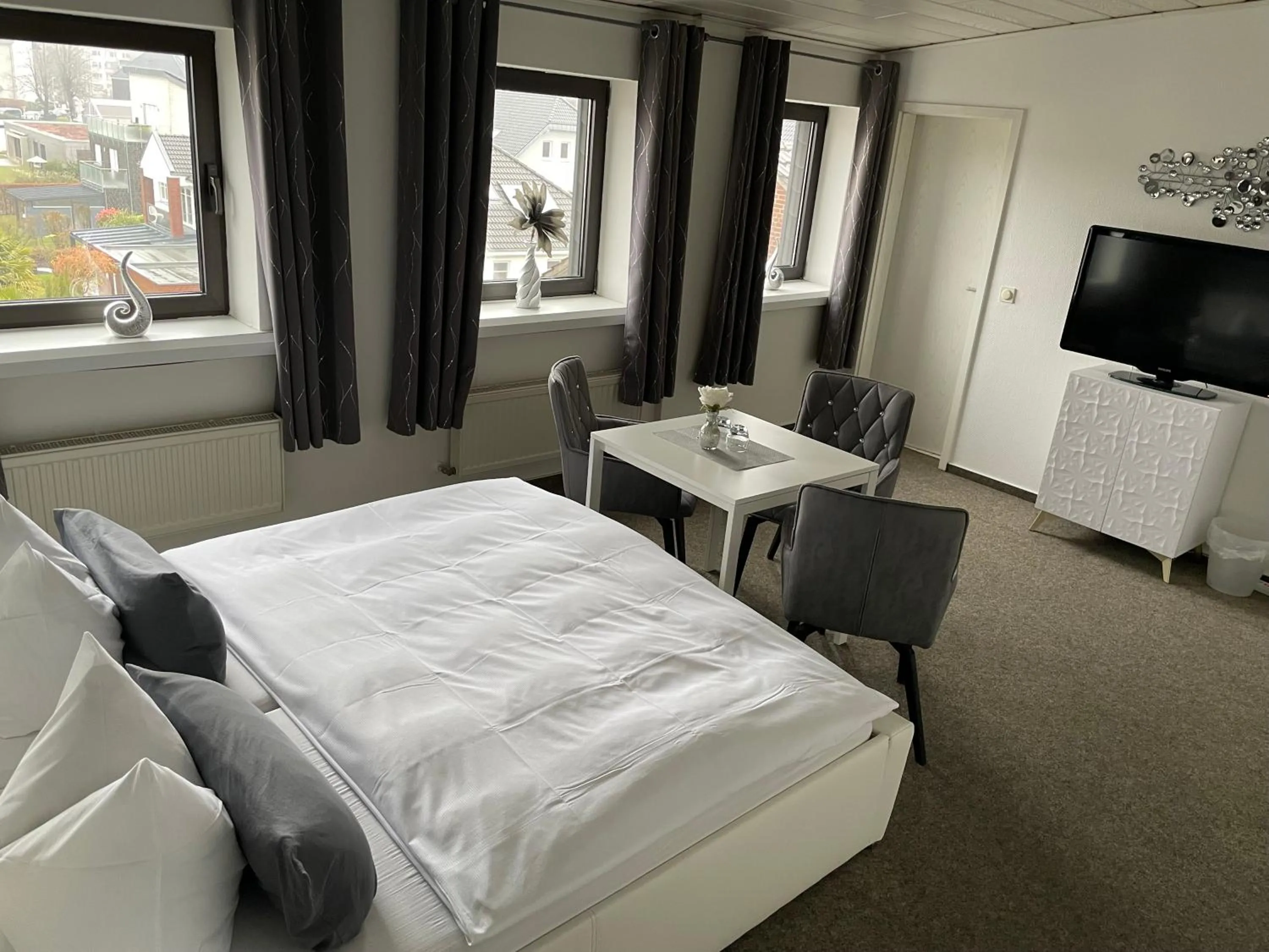 Bed in Hotel Schwanenburg