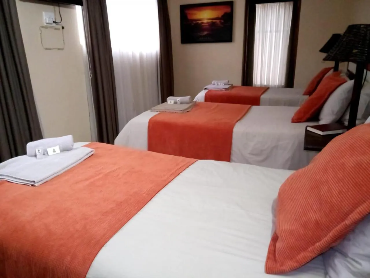 Photo of the whole room, Bed in Rustenburg Guesthouse