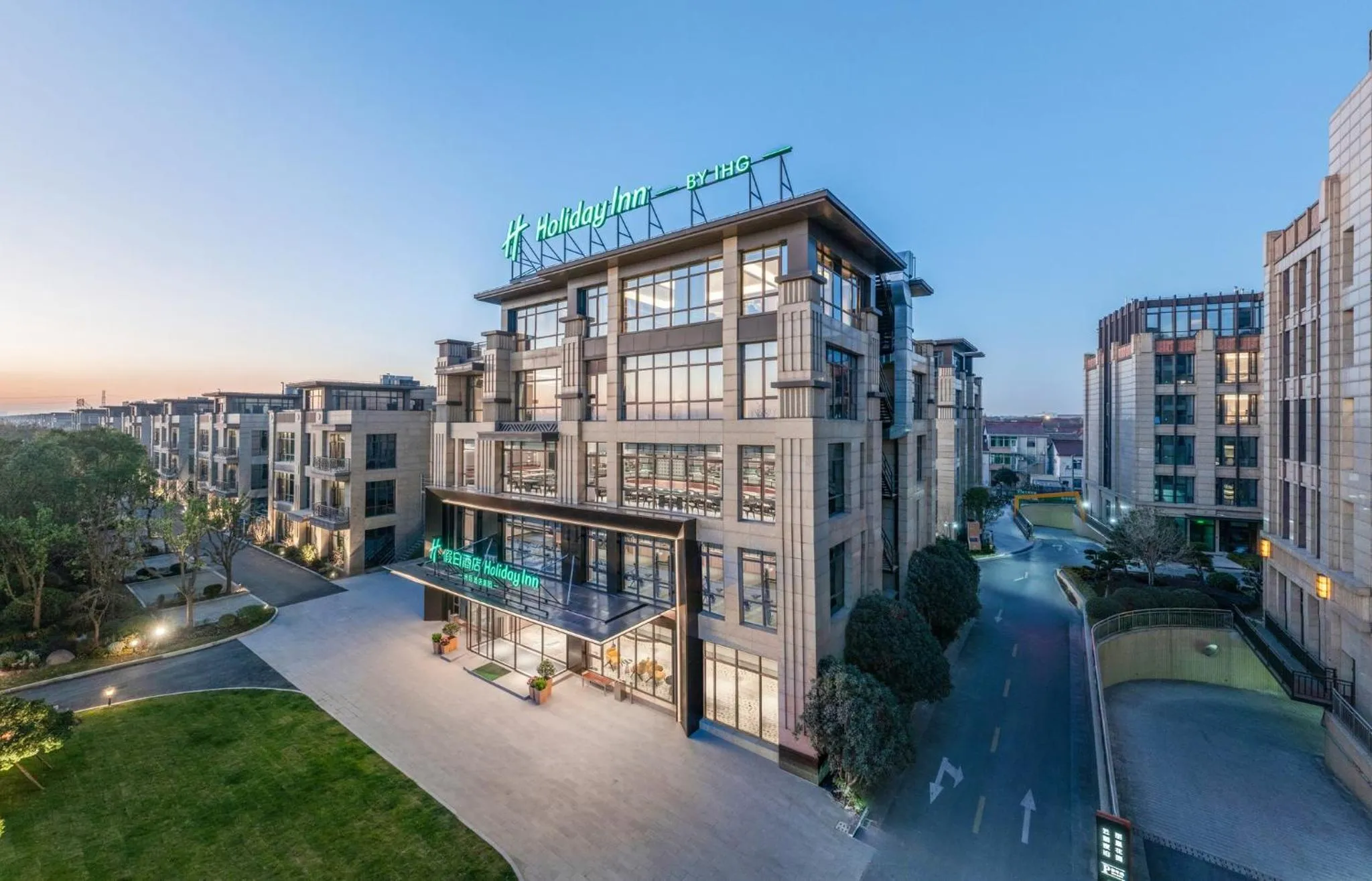 Property building in Holiday Inn Shanghai Tourism Zone by IHG