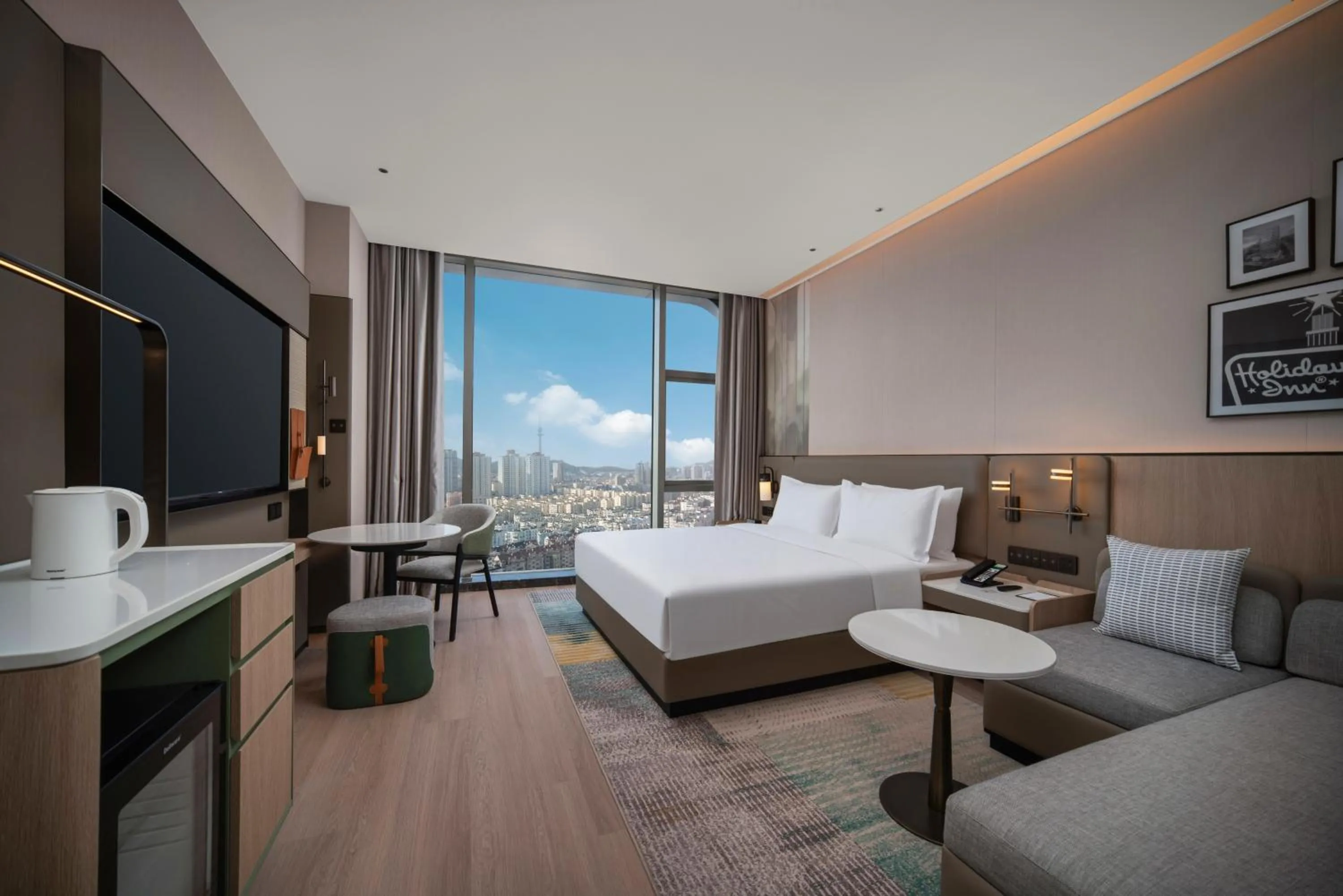 Bed in Holiday Inn Qingdao CBD by IHG