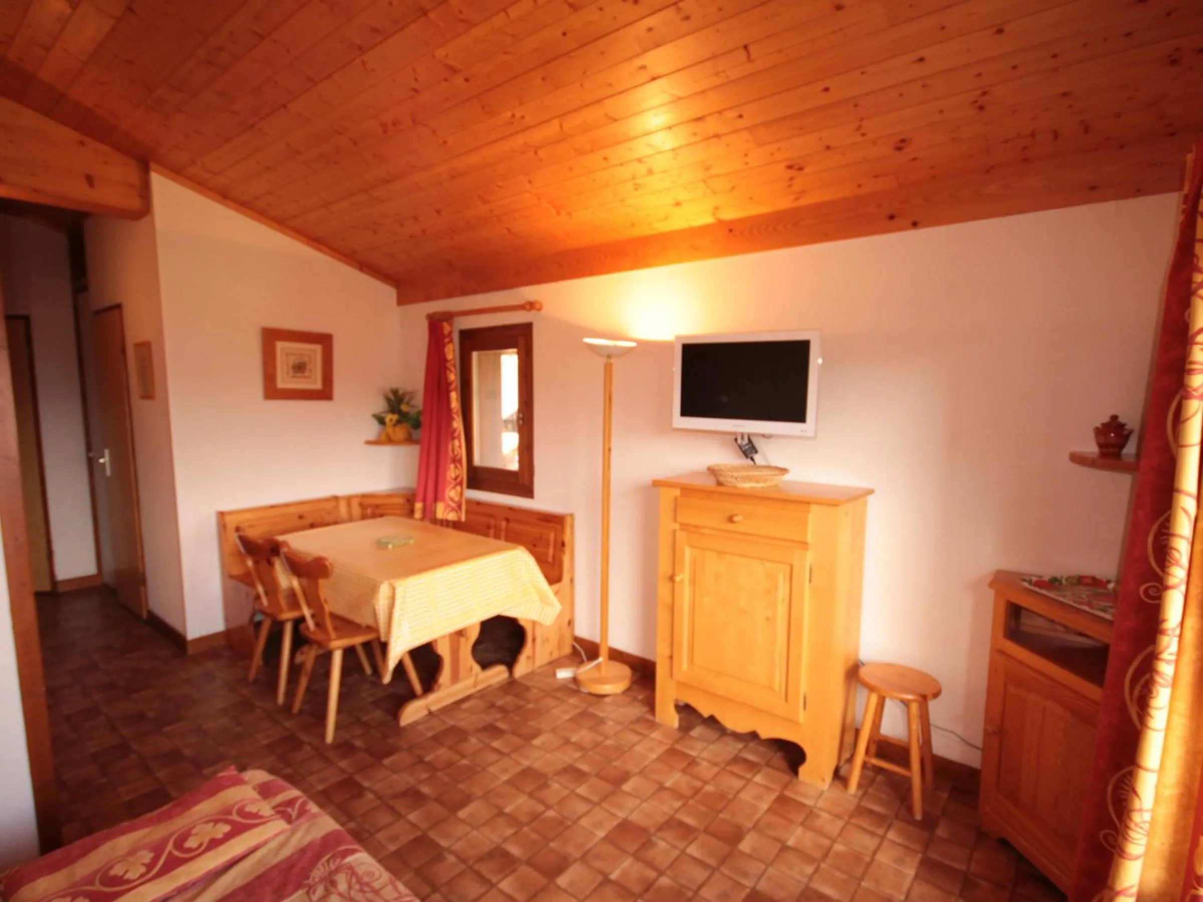 Les Saisies - Appartement Sud 6 pers. avec Balcon - FR-1-293-6