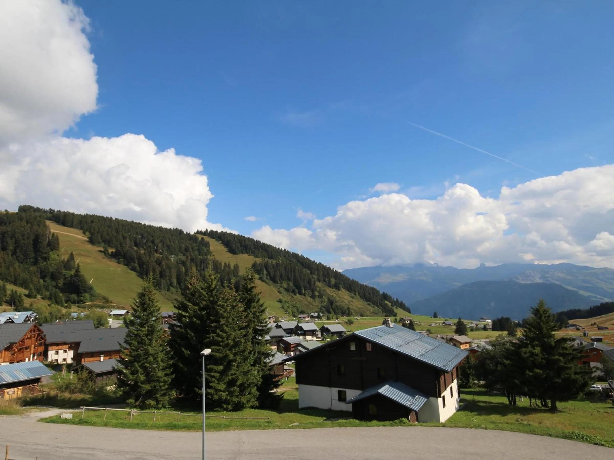 Les Saisies - Appartement Sud 6 pers. avec Balcon - FR-1-293-6