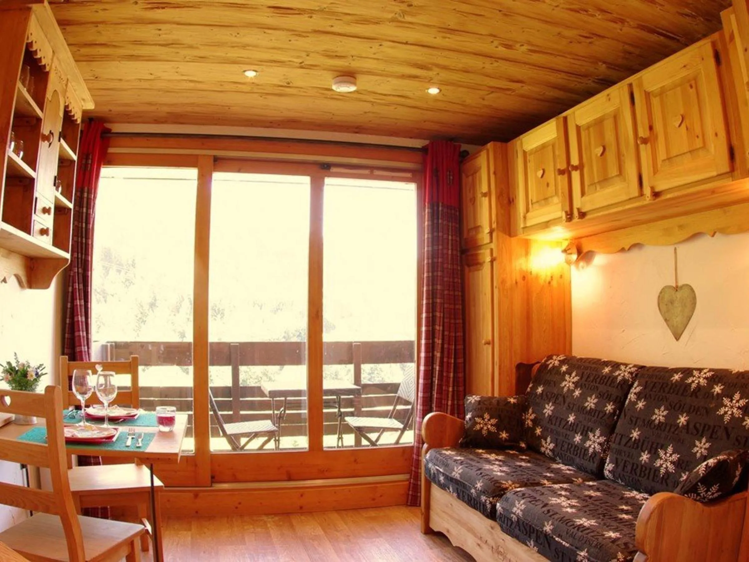 Studio cosy, animaux admis, parking disponible, Valmorel - FR-1-291-768
