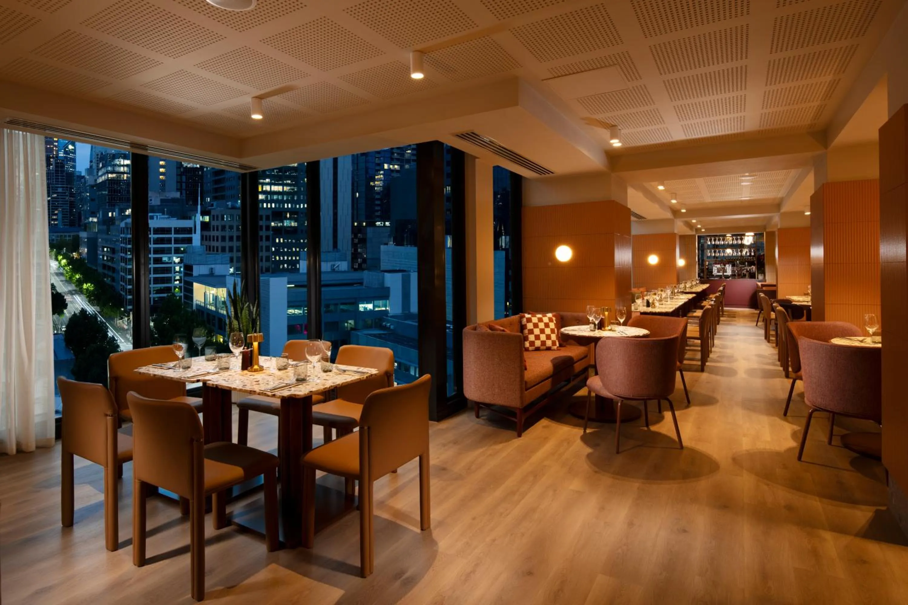 Restaurant/places to eat in Mercure Melbourne La Trobe Street