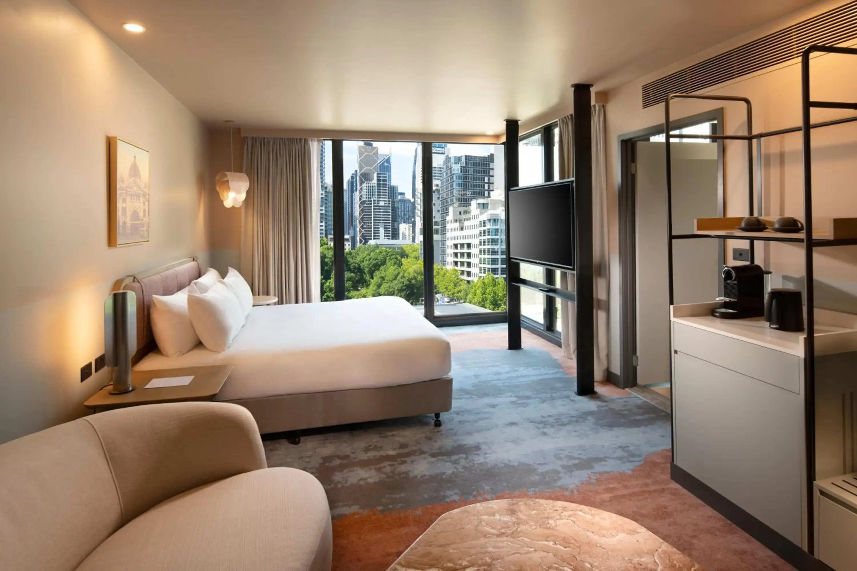 Junior King Suite in Mercure Melbourne La Trobe Street Junior King Suite in Mercure Melbourne La Trobe Street