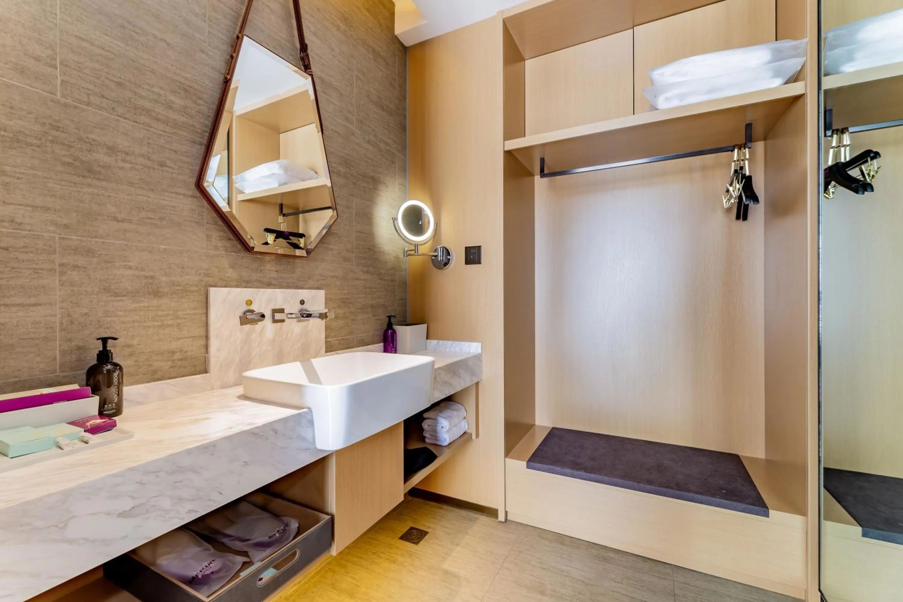 Property building in Mercure Huhhot Economic Zone