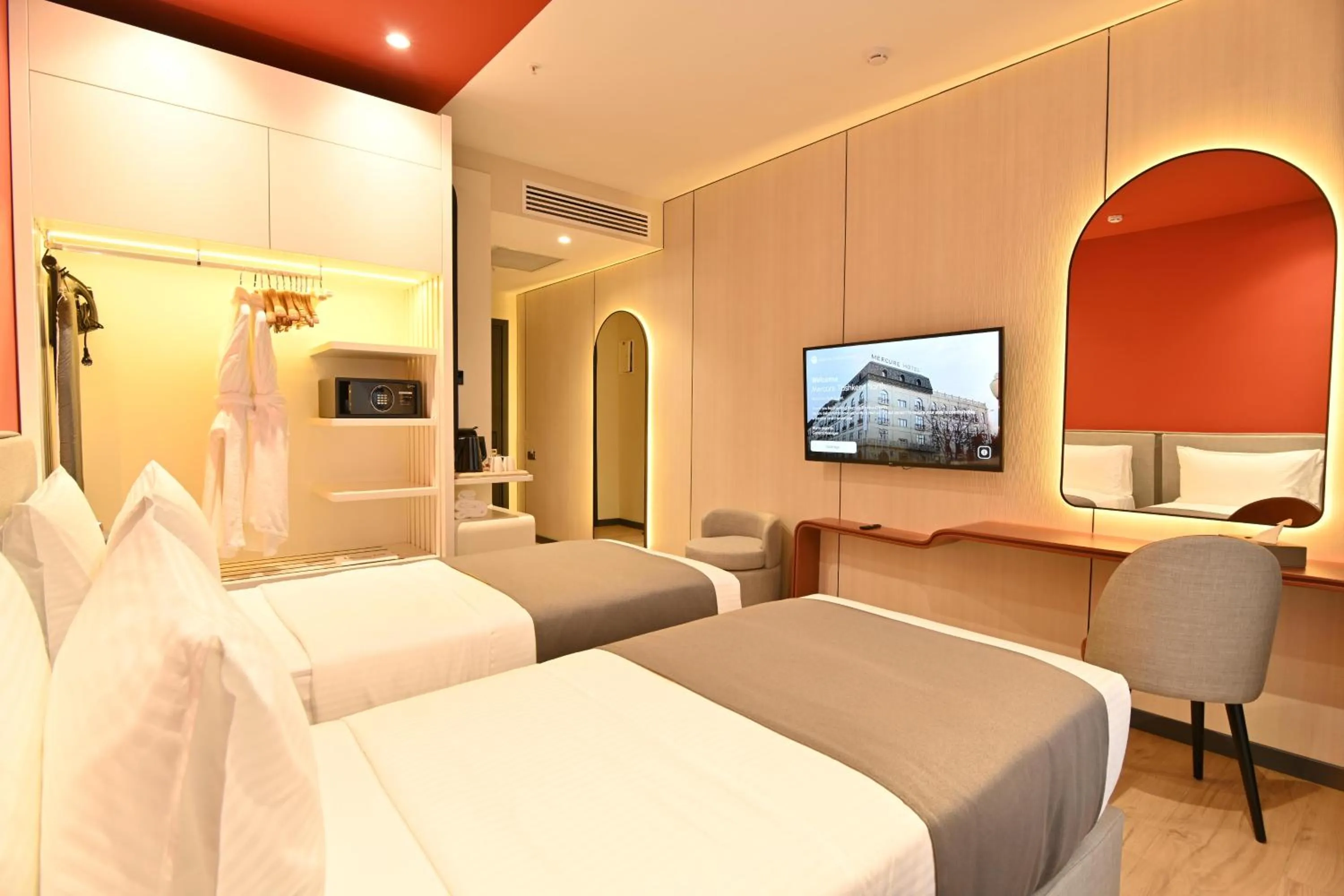 Classic Accessible Twin Room in Mercure Tashkent North