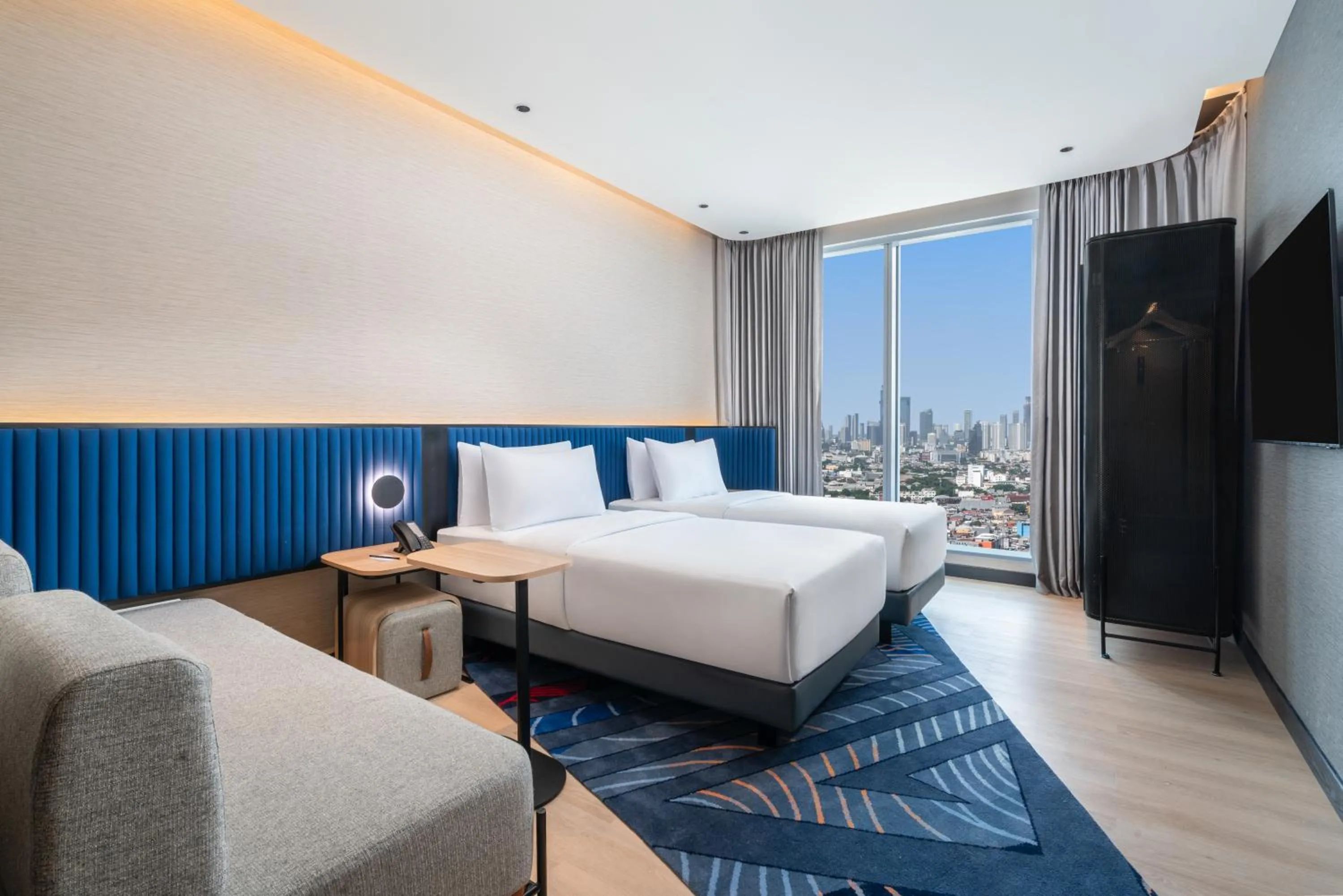 Bed in Novotel Jakarta Pulo Mas