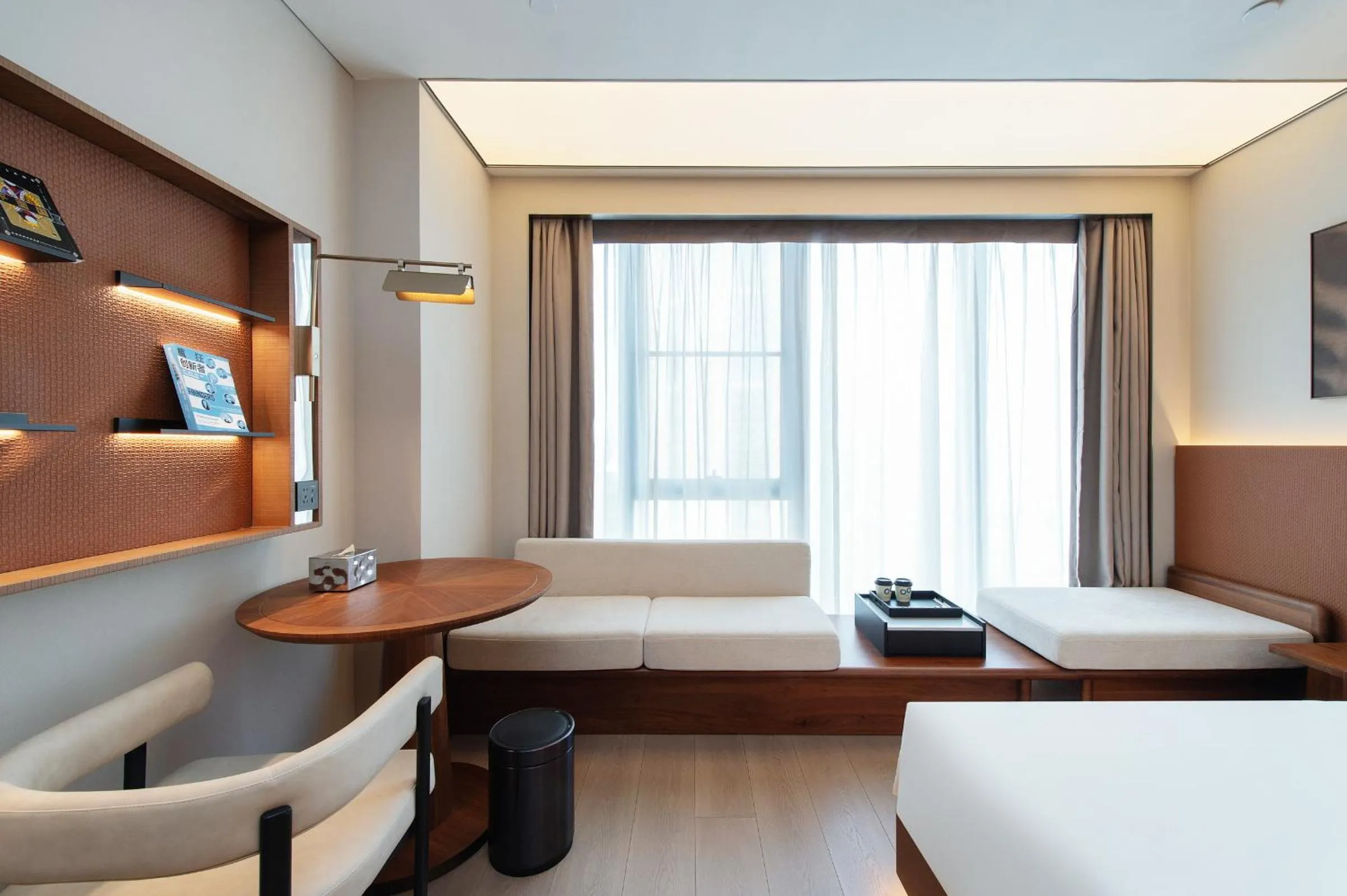 Property building, Bed in Novotel Xiamen International Convention Center